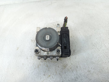 2015-2020 Ford Mustang ABS Pump Control Module Replacement P/N:GR3C-2C405-BC Fits Fits 2015 2016 2017 2018 2019 2020 OEM Used Auto Parts
