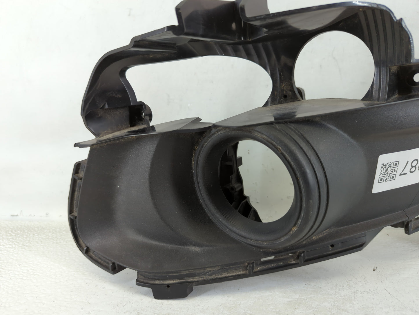 2016 Ford Mustang Fog Light Bezel - Oemusedautoparts1.com