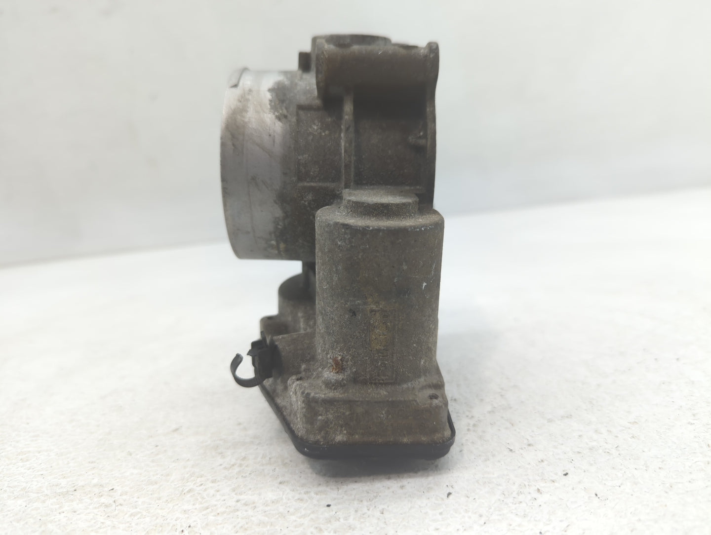 2011-2017 Ford Mustang Throttle Body P/N:161934000182 AT4E-9F991-EL Fits Fits 2011 2012 2013 2014 2015 2016 2017 2018 2019 O