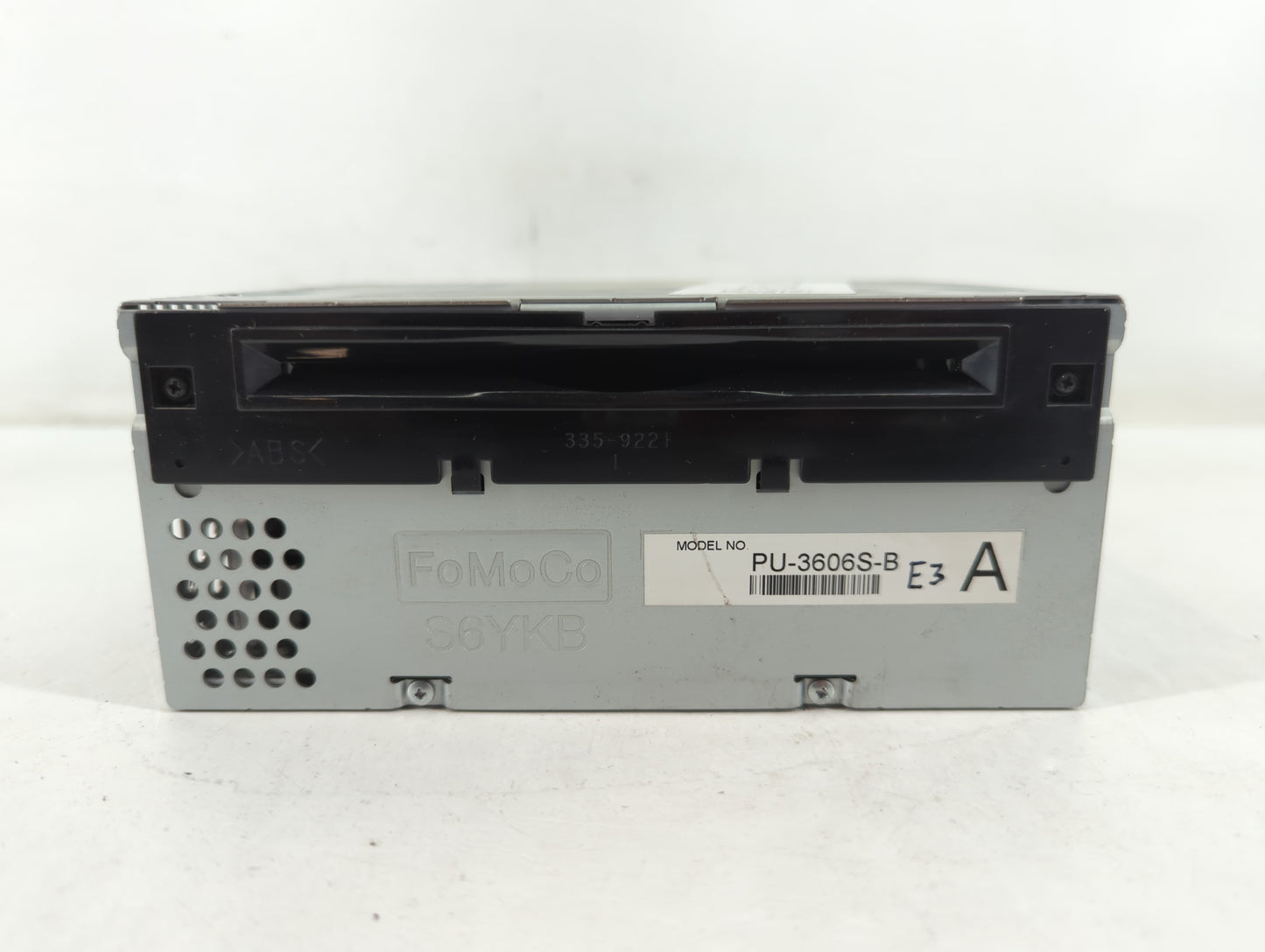 2016-2016 Ford Mustang Am Fm Cd Player Radio Receiver - Oemusedautoparts1.com