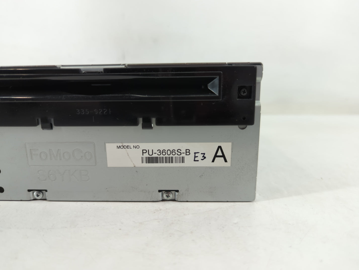 2016-2016 Ford Mustang Am Fm Cd Player Radio Receiver - Oemusedautoparts1.com