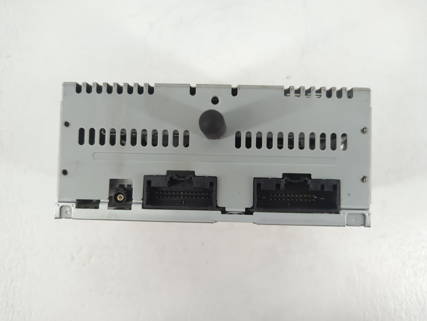 2016-2016 Ford Mustang Am Fm Cd Player Radio Receiver - Oemusedautoparts1.com