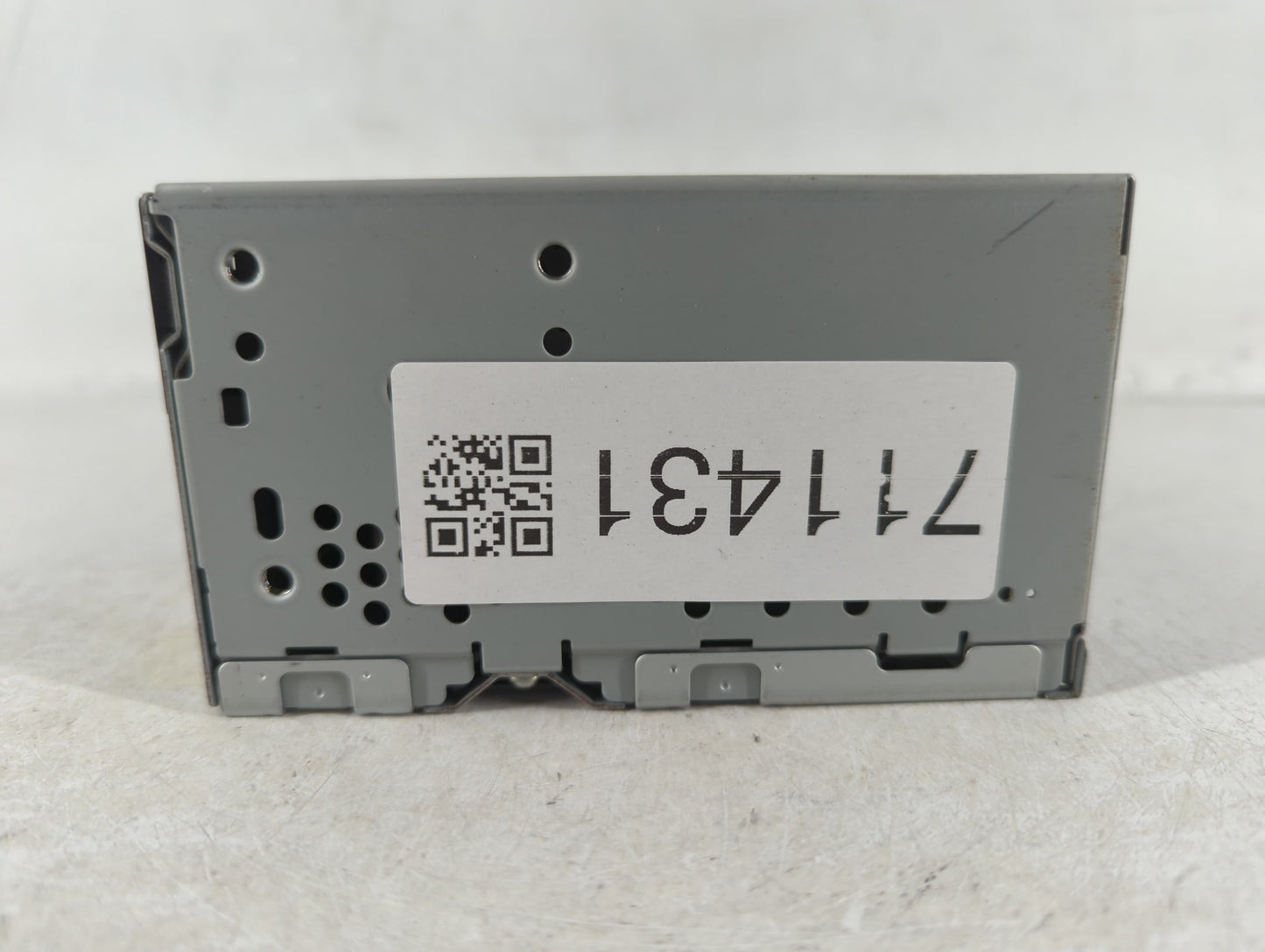 2016 Ford Mustang Radio AM FM Cd Player Receiver Replacement P/N:GR3T-19C107-DC Fits OEM Used Auto Parts - Oemusedautoparts1