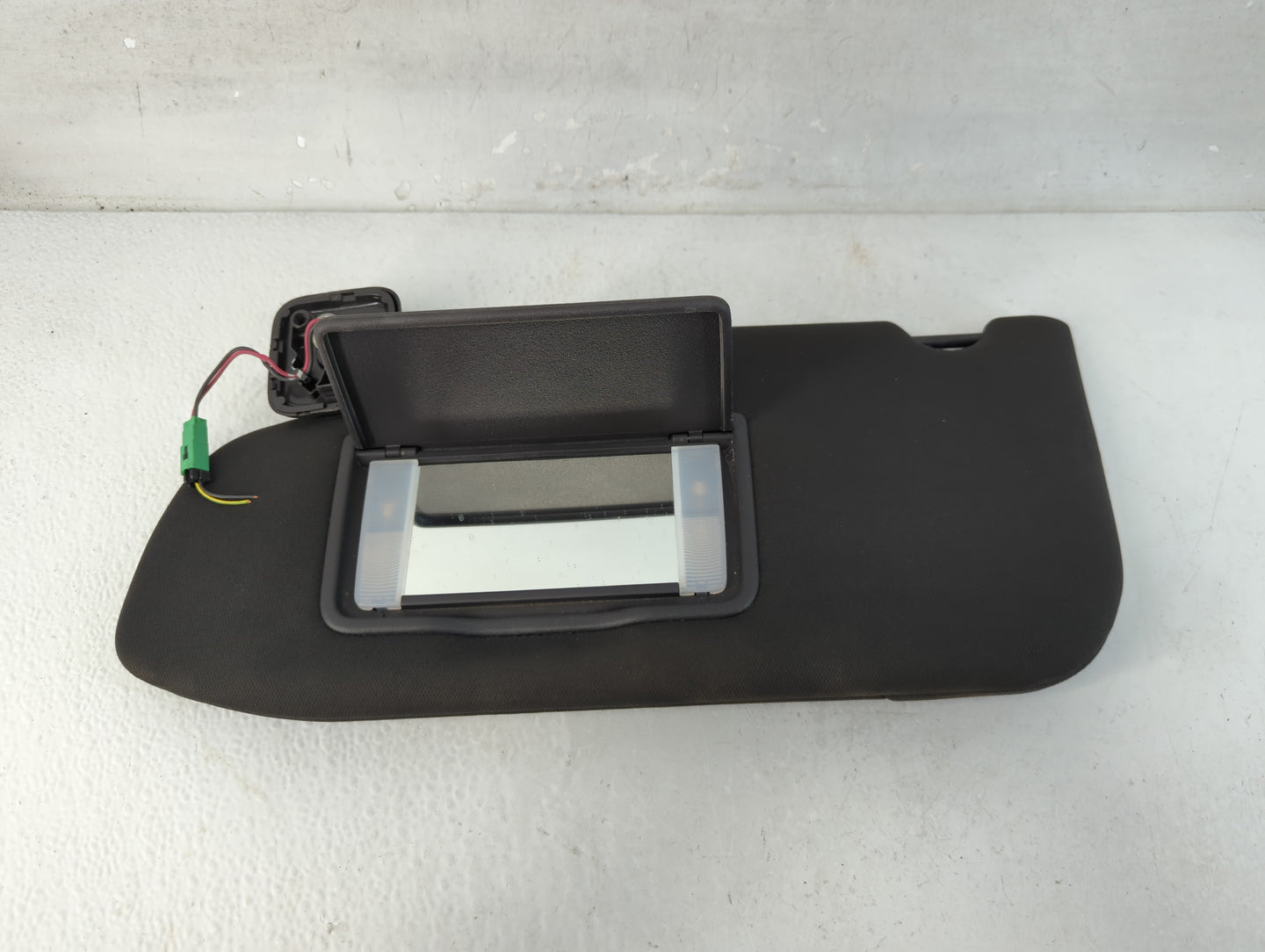 2013-2019 Ford Taurus Sun Visor Shade Replacement Driver Left Mirror Fits Fits 2010 2011 2012 2013 2014 2015 2016 2017 2018 