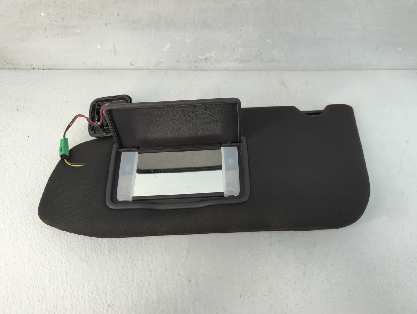 2013-2019 Ford Taurus Sun Visor Shade Replacement Driver Left Mirror Fits Fits 2010 2011 2012 2013 2014 2015 2016 2017 2018 