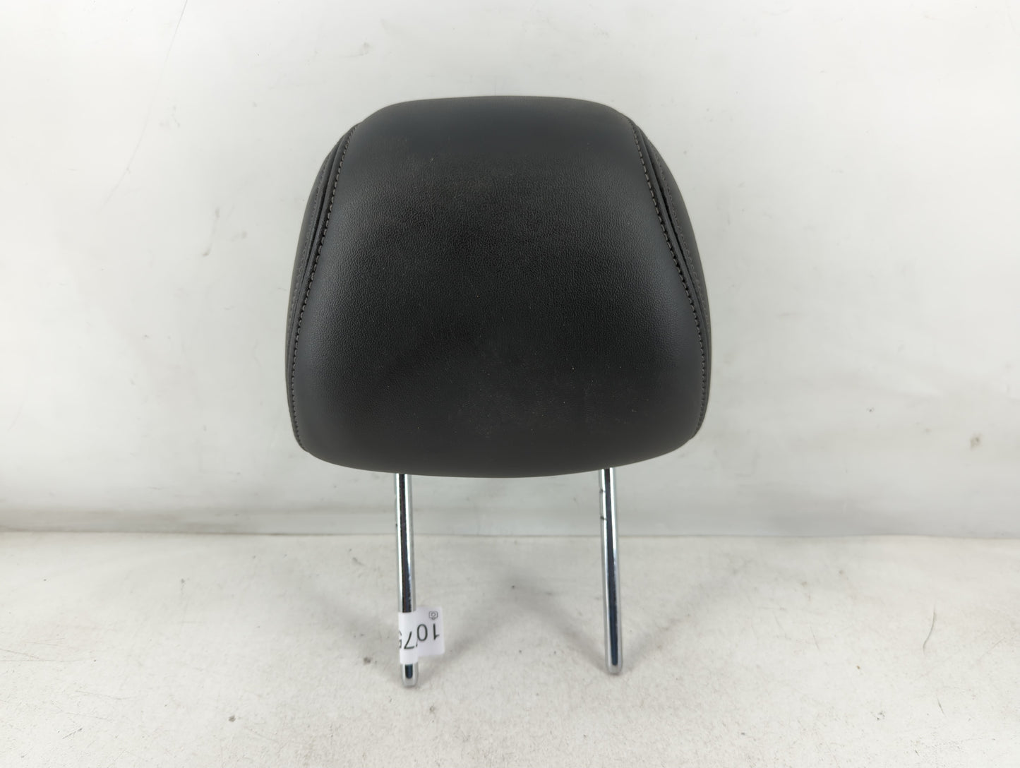 2016-2019 Ford Taurus Headrest Head Rest Front Driver Passenger Seat Fits Fits 2016 2017 2018 2019 OEM Used Auto Parts - Oem