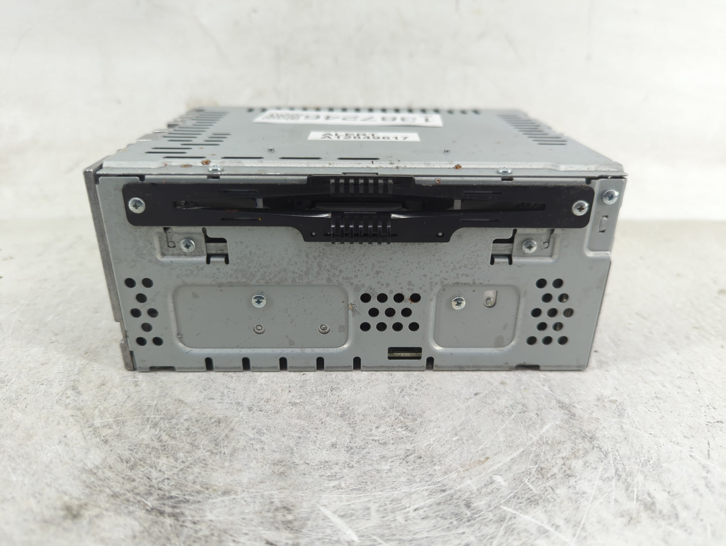 2013-2015 Ford Taurus Radio AM FM Cd Player Receiver Replacement P/N:DG1T-19C107-HE Fits Fits 2013 2014 2015 OEM Used Auto P