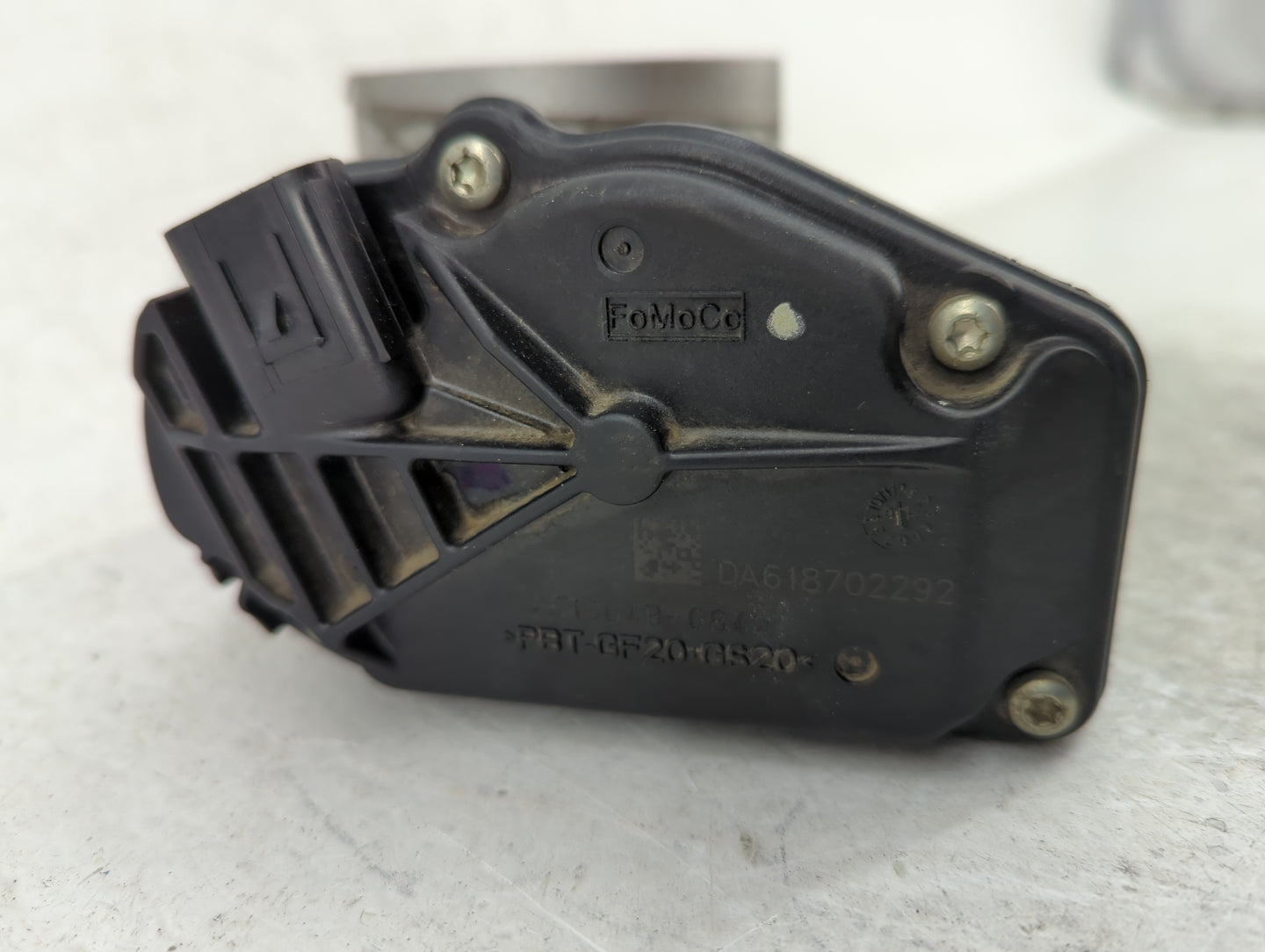2013-2019 Ford Taurus Throttle Body Fits Fits 2011 2012 2013 2014 2015 2016 2017 2018 2019 OEM Used Auto Parts - Oemusedauto