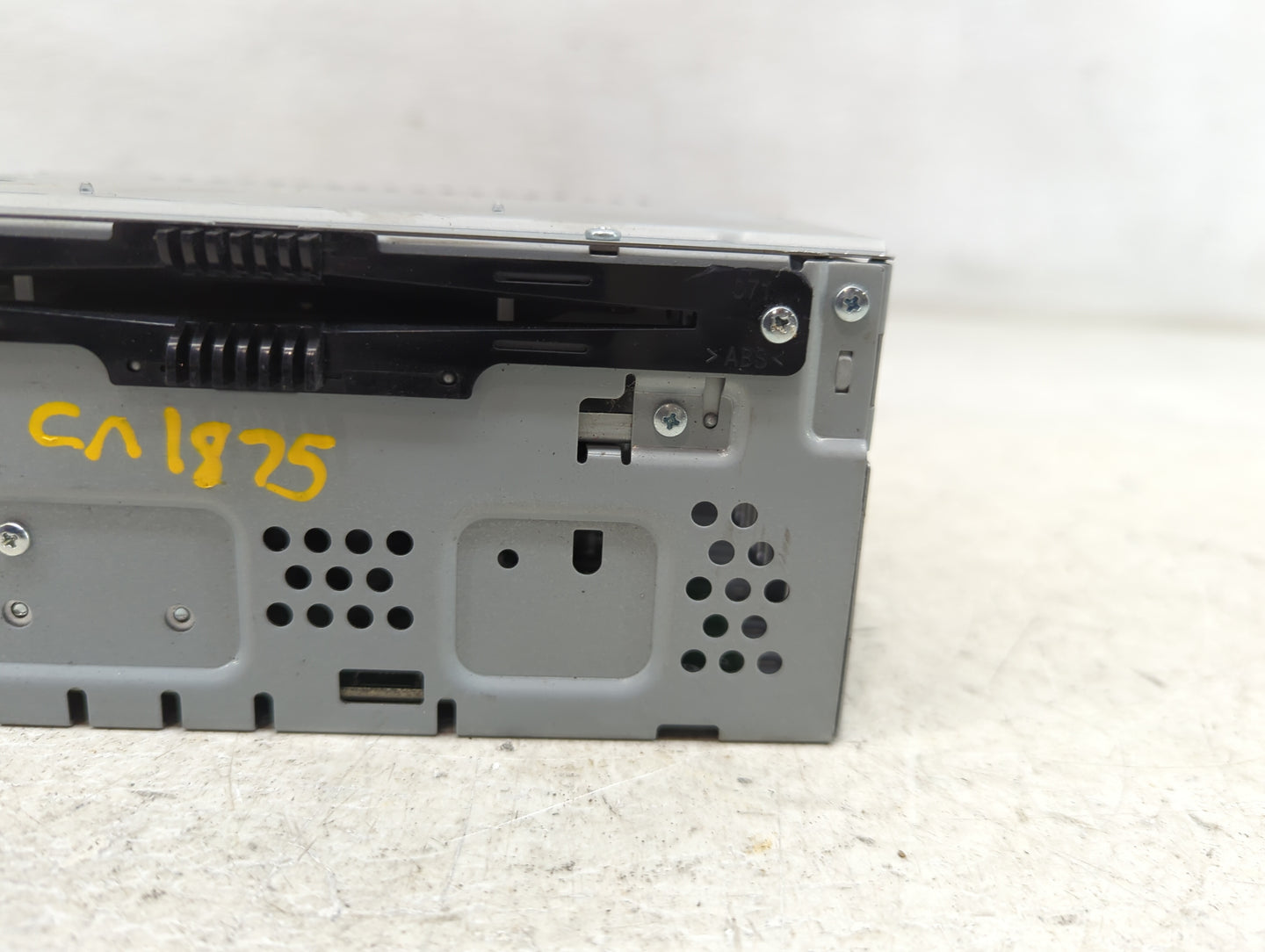 2014-2019 Ford Taurus Radio AM FM Cd Player Receiver Replacement P/N:DG1T-19C107-LD Fits Fits 2014 2015 2016 2017 2018 2019 