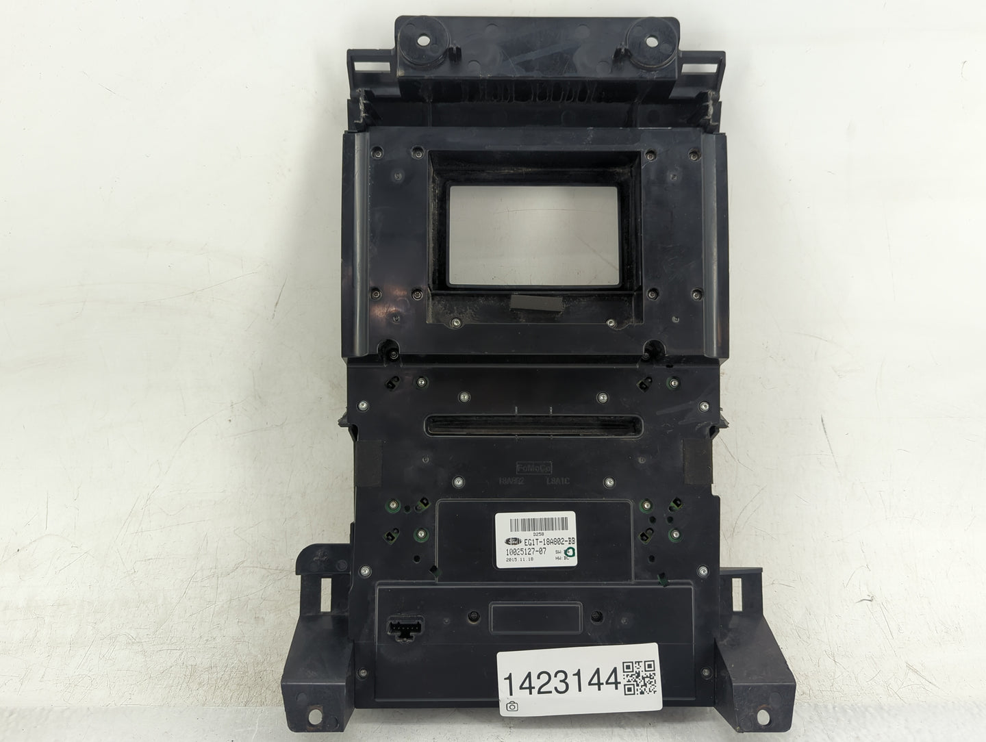2015-2019 Ford Taurus Radio Control Panel - Oemusedautoparts1.com