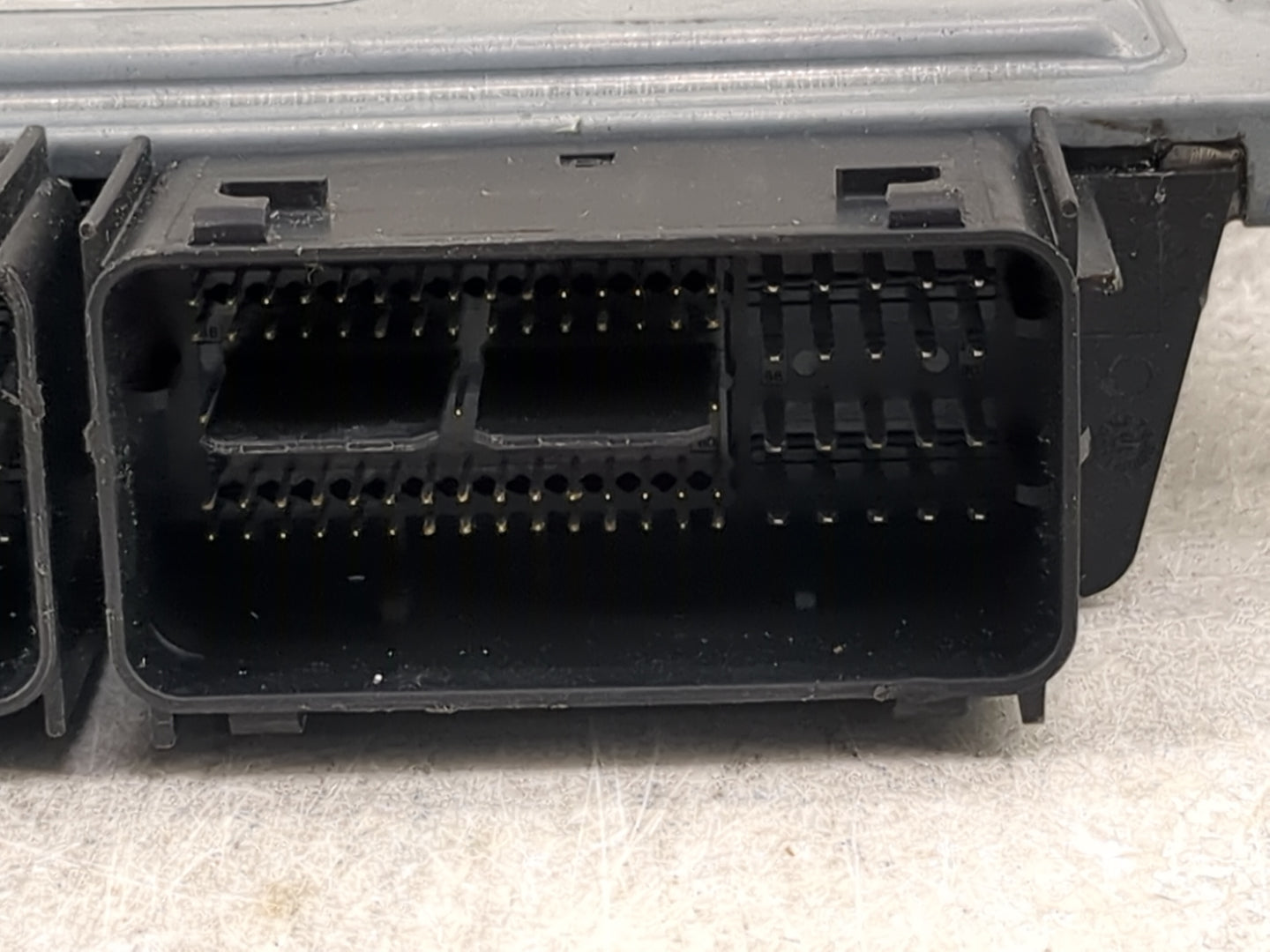 2016-2019 Ford Taurus PCM Engine Control Computer ECU ECM PCU OEM P/N:FL3A-12B684-BEB GG1A-12A650-VA Fits OEM Used Auto Part