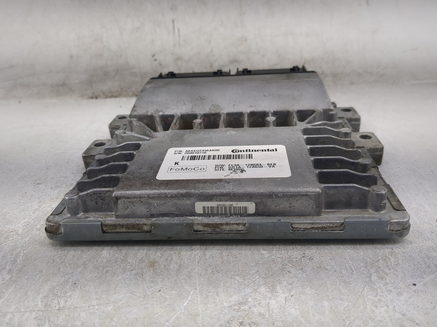 2016-2019 Ford Taurus PCM Engine Control Computer ECU ECM PCU OEM P/N:FL3A-12B684-BEB GG1A-12A650-VA Fits OEM Used Auto Part