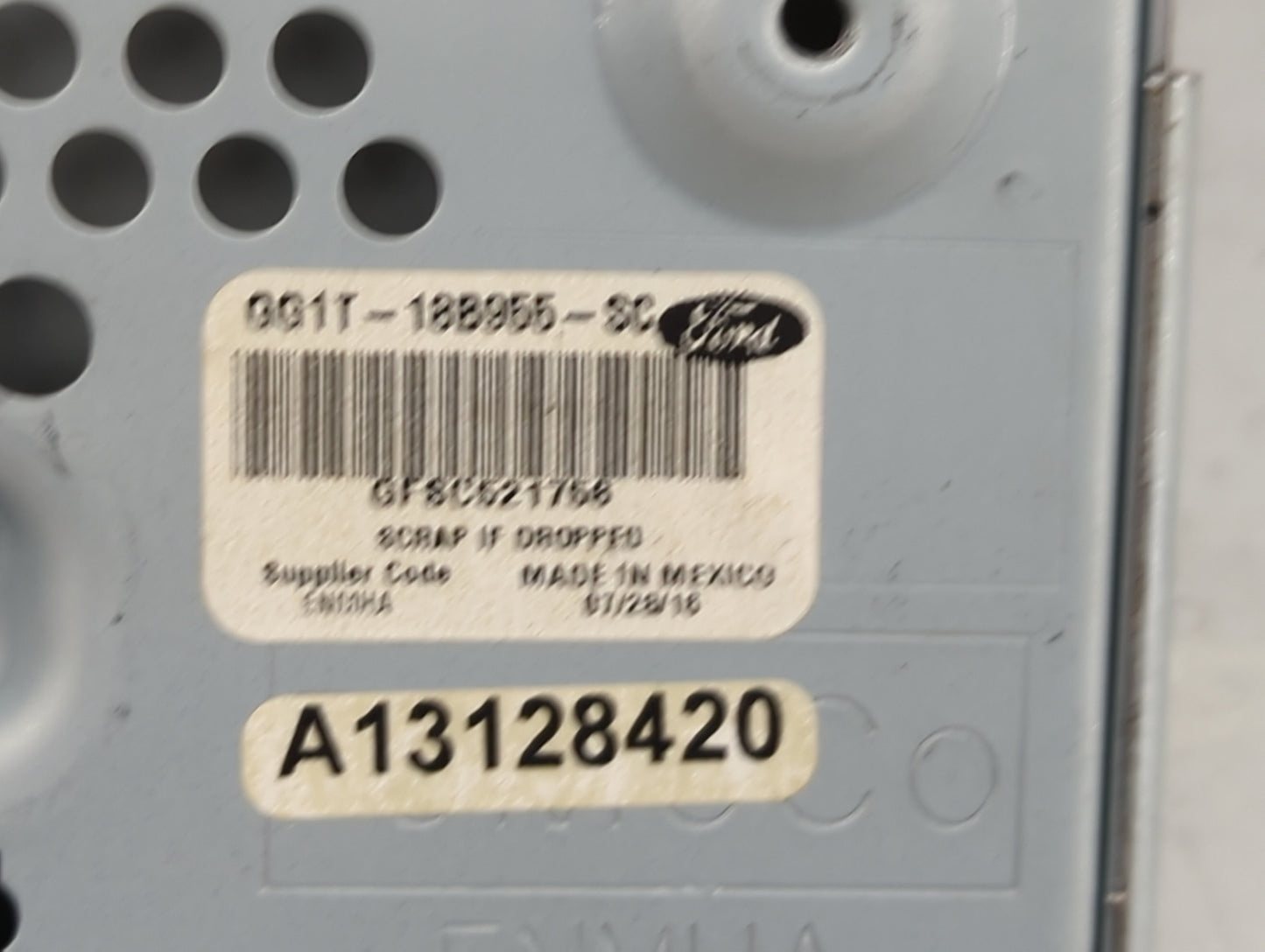 2016 Ford Taurus Information Display Screen - Oemusedautoparts1.com