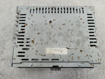 2016-2017 Ford Taurus Radio AM FM Cd Player Receiver Replacement P/N:DG1T-19C107-ND Fits Fits 2016 2017 OEM Used Auto Parts