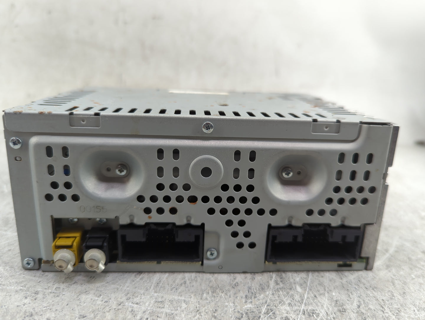 2016-2017 Ford Taurus Radio AM FM Cd Player Receiver Replacement P/N:DG1T-19C107-ND Fits Fits 2016 2017 OEM Used Auto Parts 