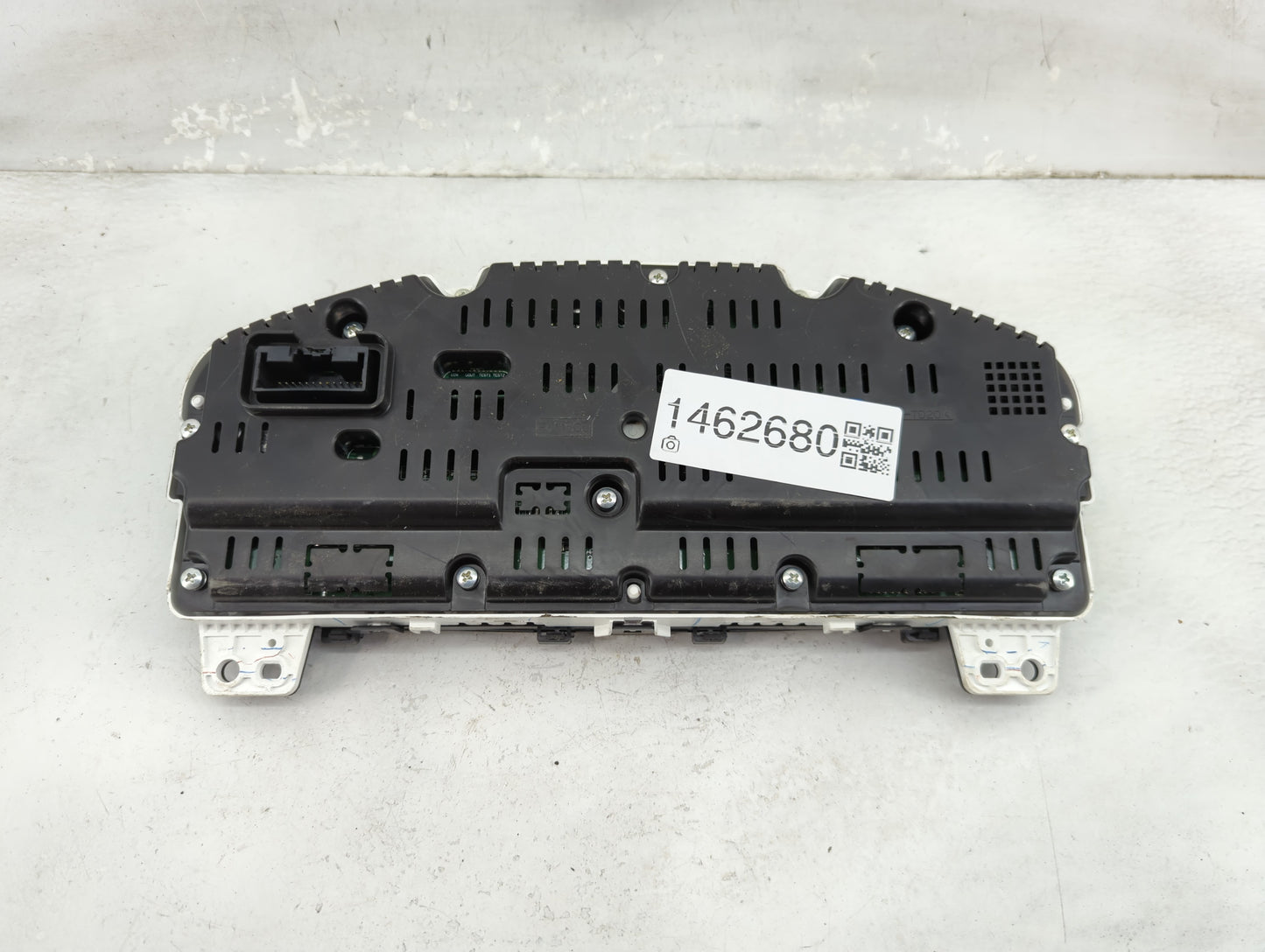 2016 Ford Taurus Instrument Cluster Speedometer Gauges P/N:GG1T-10849-AD Miles: Fits OEM Used Auto Parts - Oemusedautoparts1