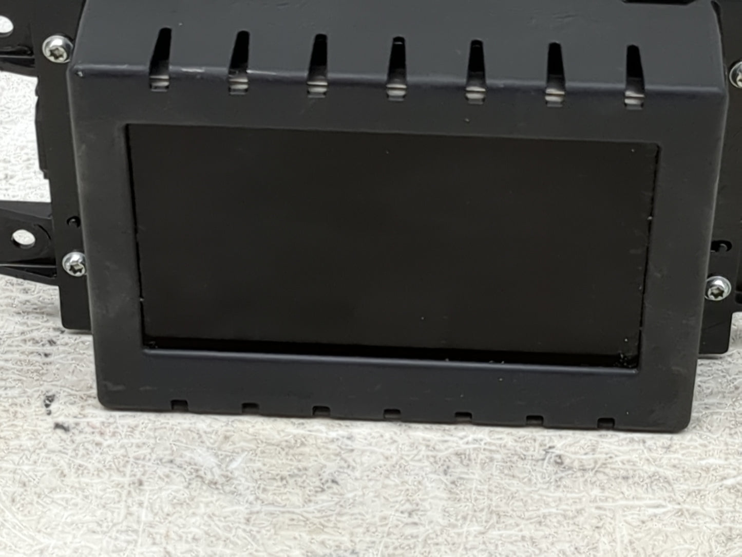 2015-2019 Ford Taurus Am Fm Cd Player Radio Receiver 1463797 - Oemusedautoparts1.com