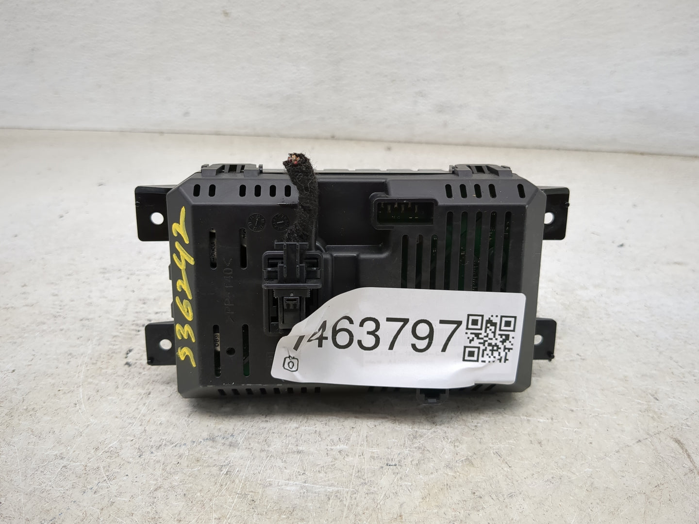 2015-2019 Ford Taurus Am Fm Cd Player Radio Receiver 1463797 - Oemusedautoparts1.com