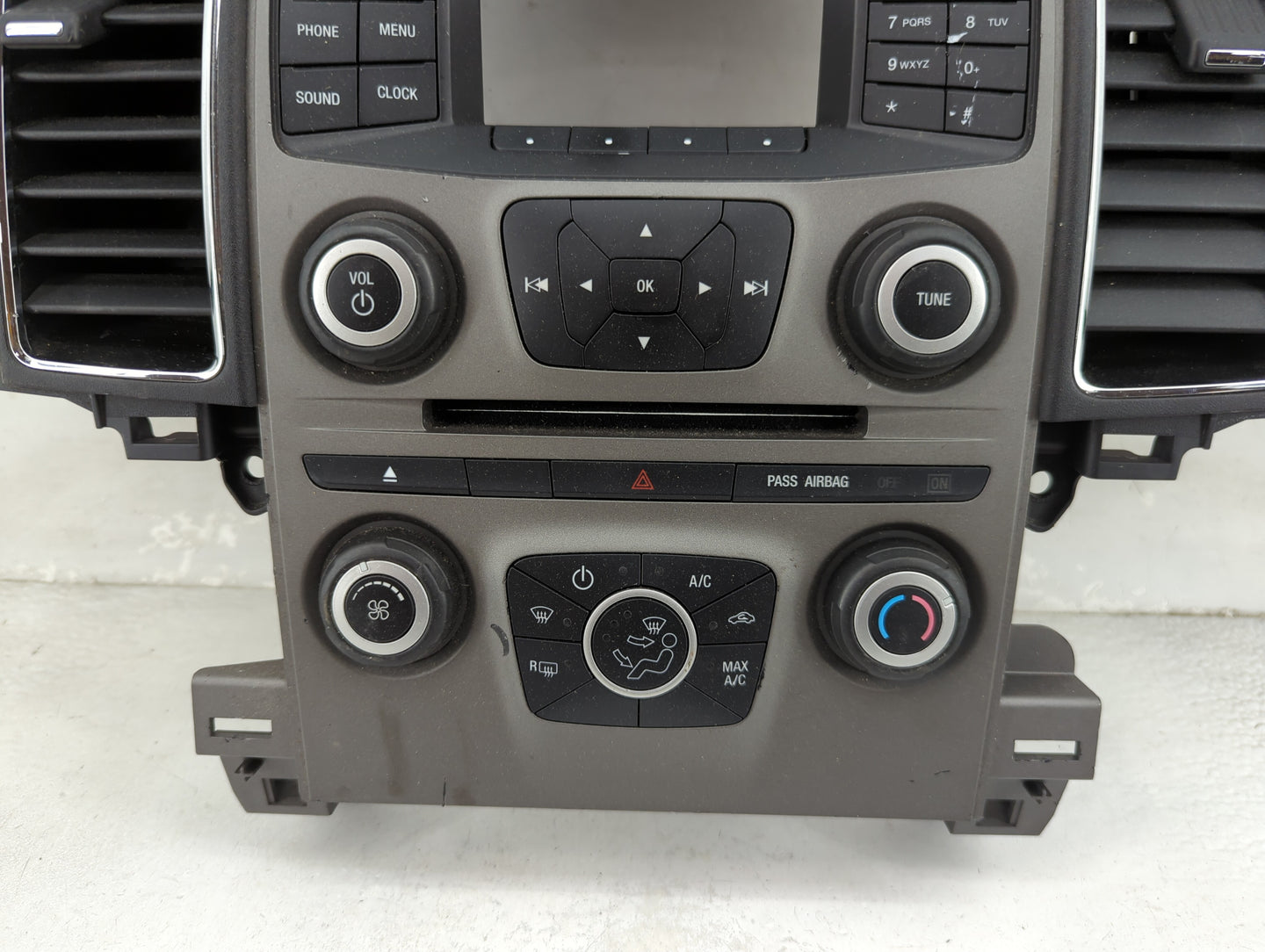 2014-2019 Ford Taurus Radio Control Panel 1466254 - Oemusedautoparts1.com