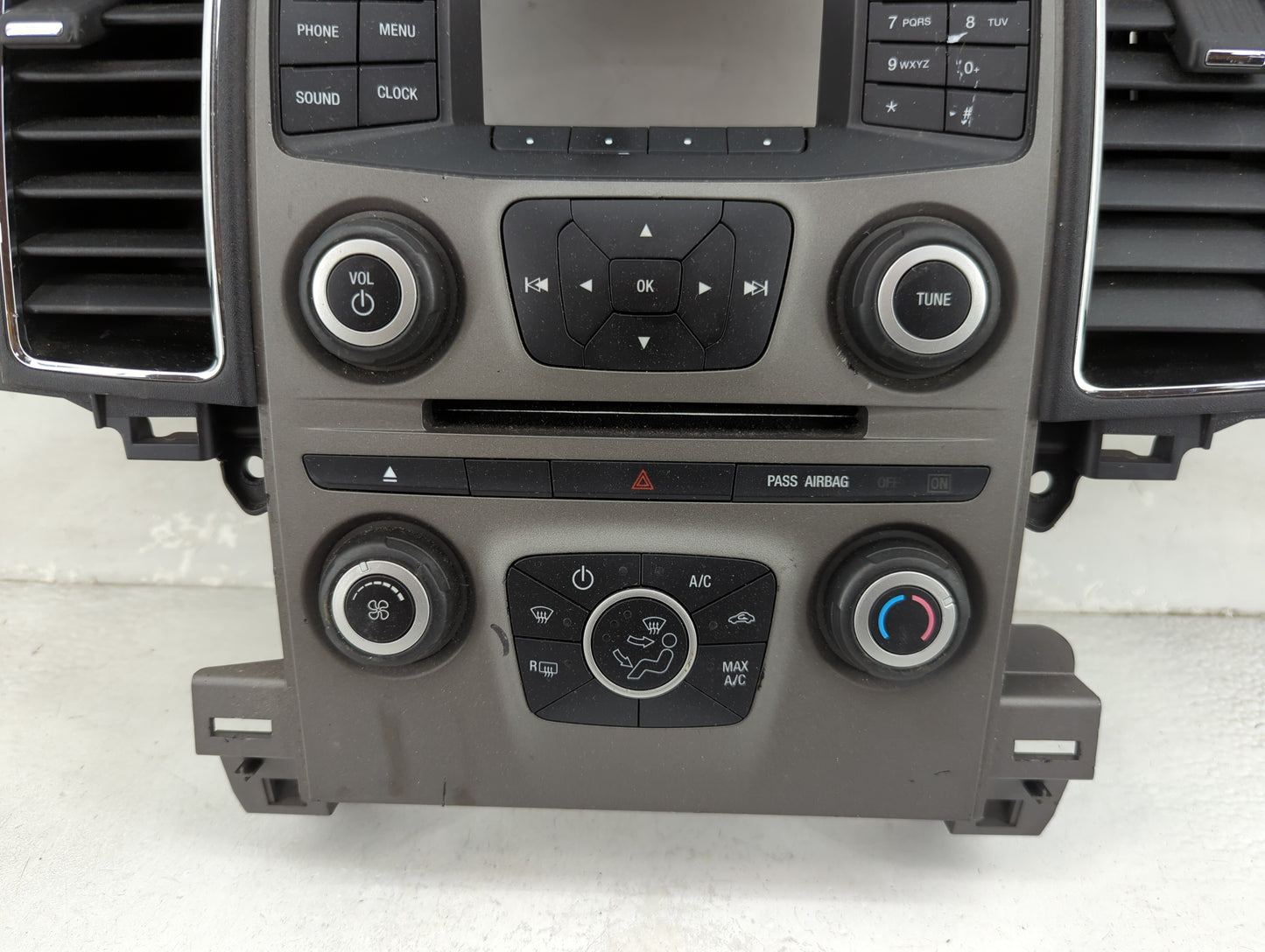2014-2019 Ford Taurus Radio Control Panel 1466254 - Oemusedautoparts1.com