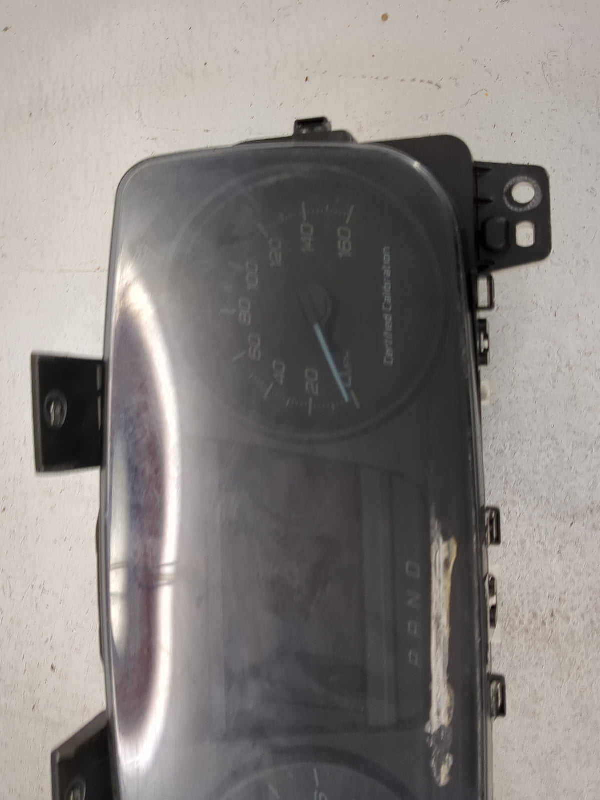 2016 Ford Taurus Instrument Cluster Speedometer Gauges P/N:GG1T-10849-AD MX257520-0602 Miles:111K Fits OEM Used Auto Parts -