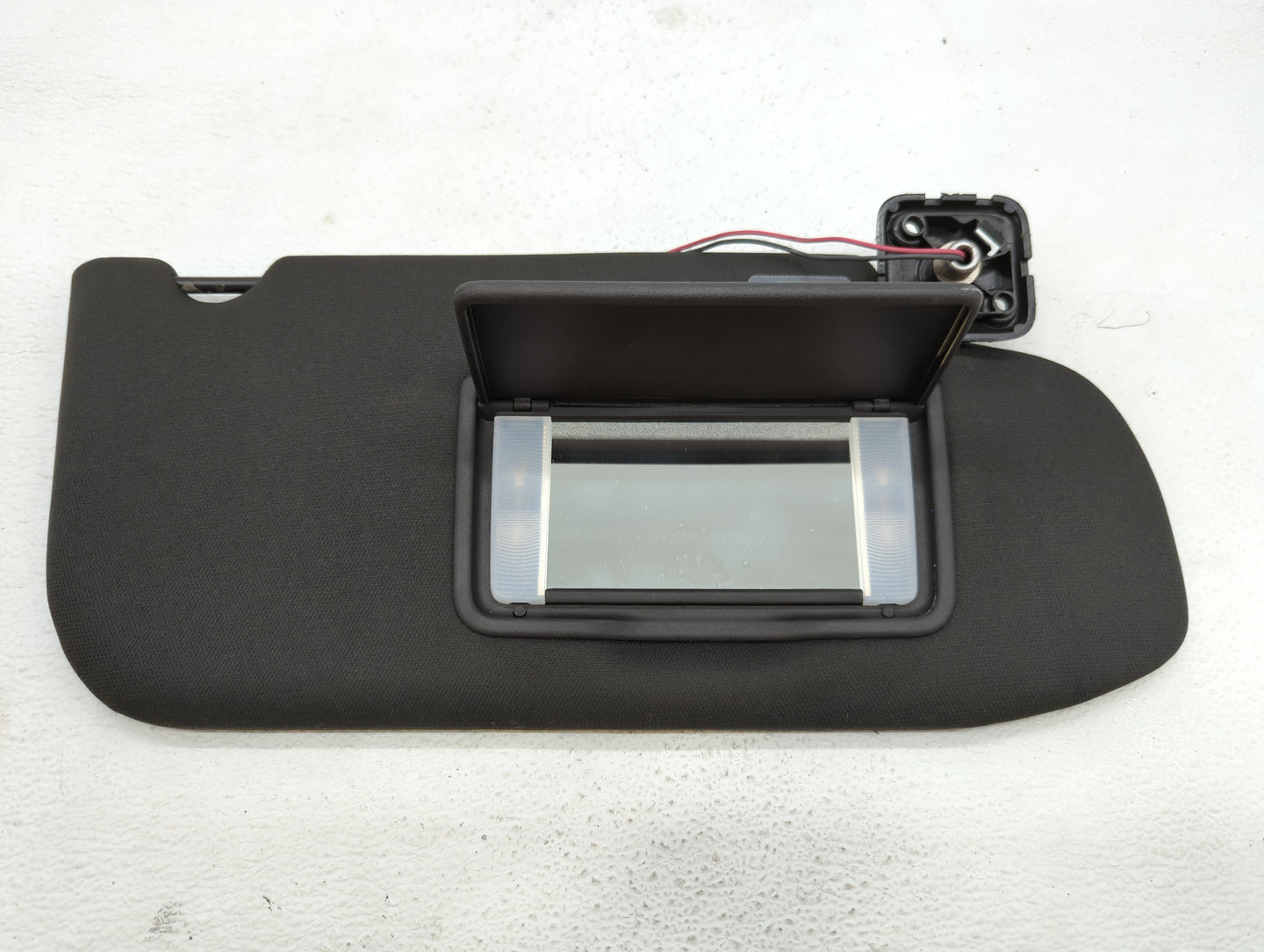 2013-2019 Ford Taurus Sun Visor Shade Replacement Passenger Right Mirror Fits OEM Used Auto Parts - Oemusedautoparts1.com