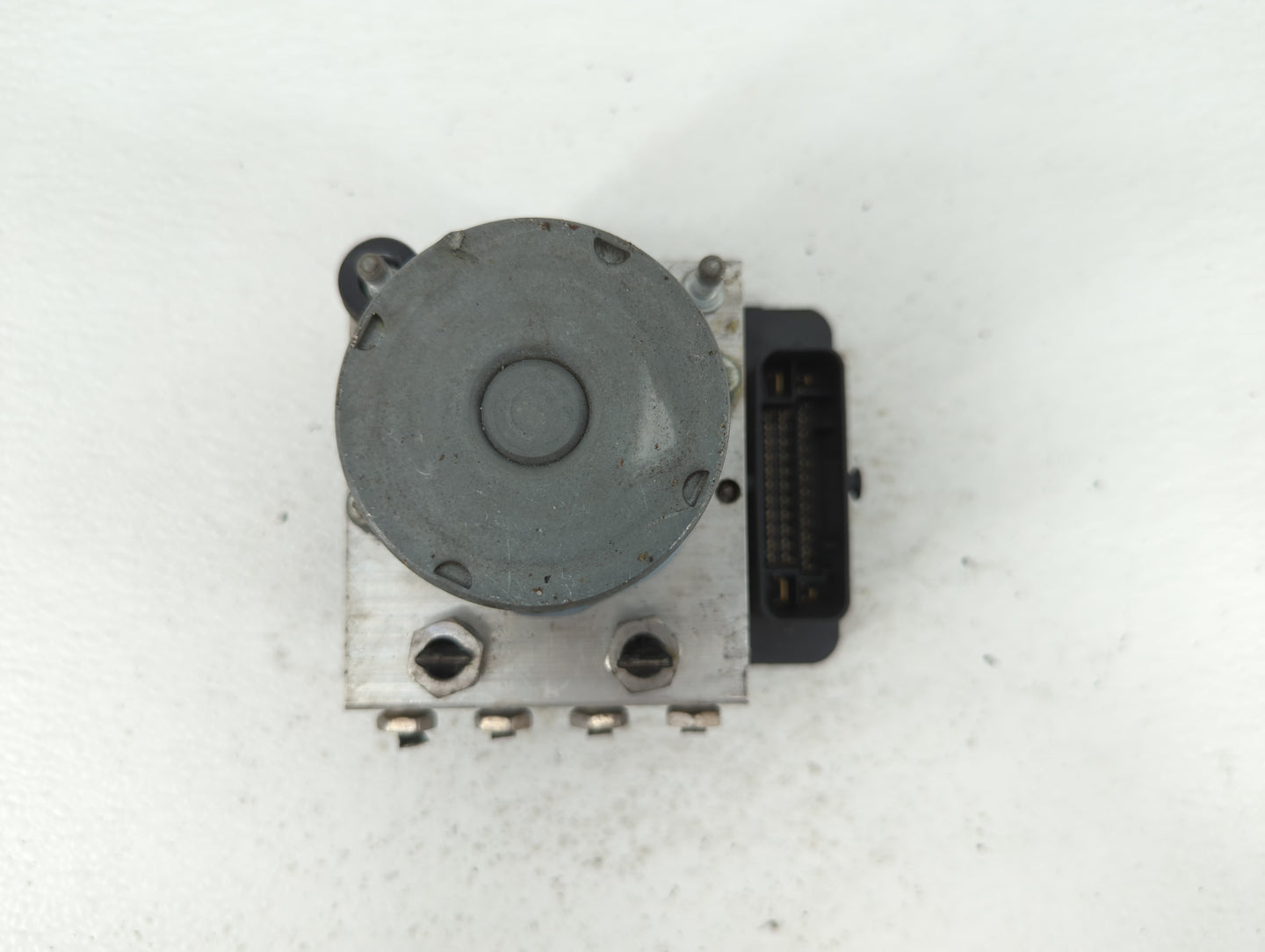 2014-2019 Ford Taurus ABS Pump Control Module Replacement P/N:FG13-2C405-AC DG13-2C405-A Fits Fits 2014 2015 2016 2017 2018 