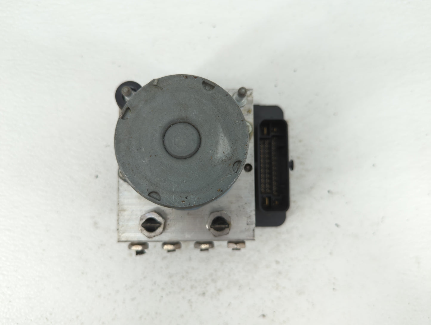 2014-2019 Ford Taurus ABS Pump Control Module Replacement P/N:FG13-2C405-AC DG13-2C405-A Fits Fits 2014 2015 2016 2017 2018 
