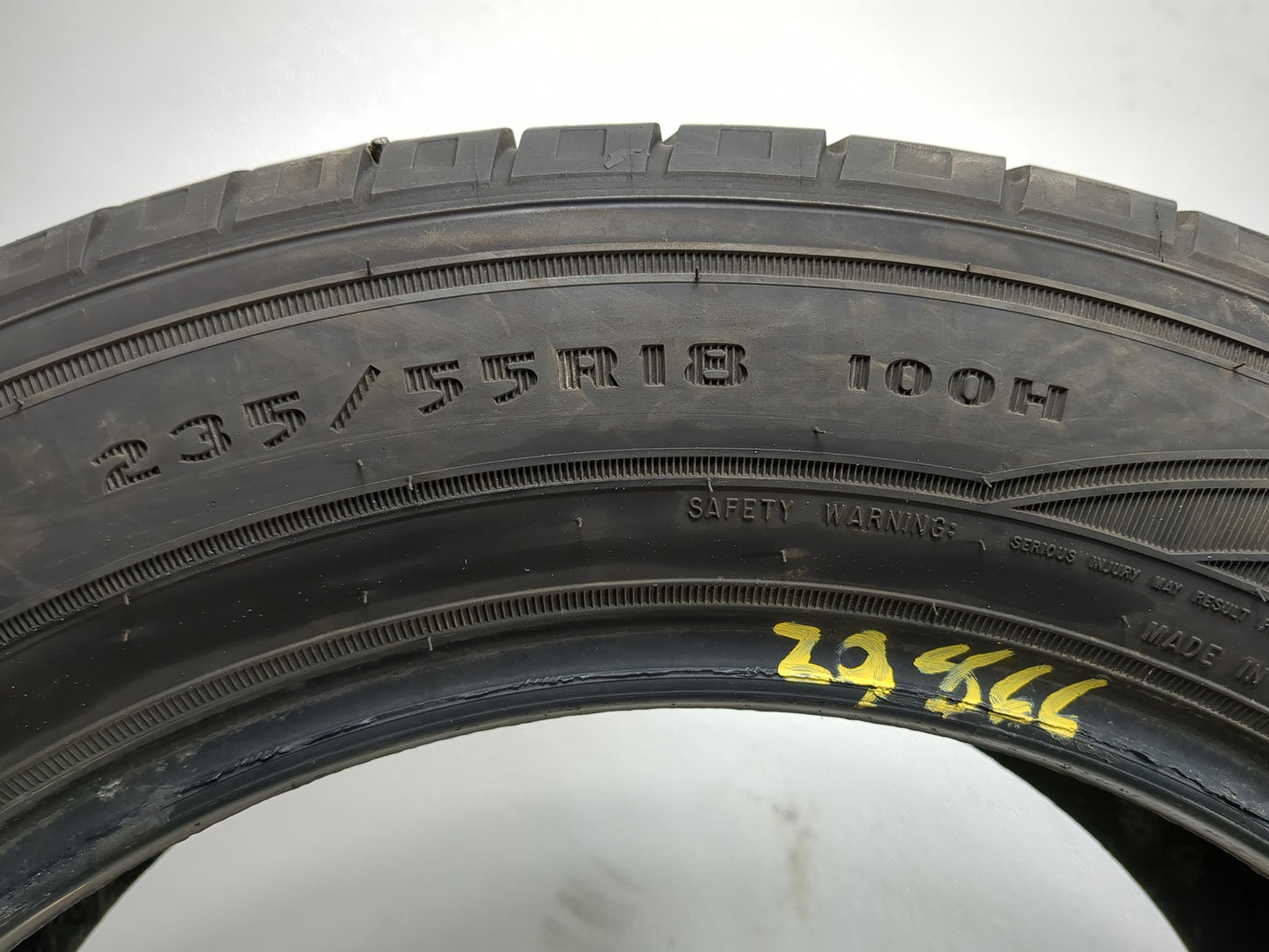 Used Tire 235/55R18 GOODYEAR ASSURANCE ALL SEASON 100H - Tread Depth 6/32 - Oemusedautoparts1.com