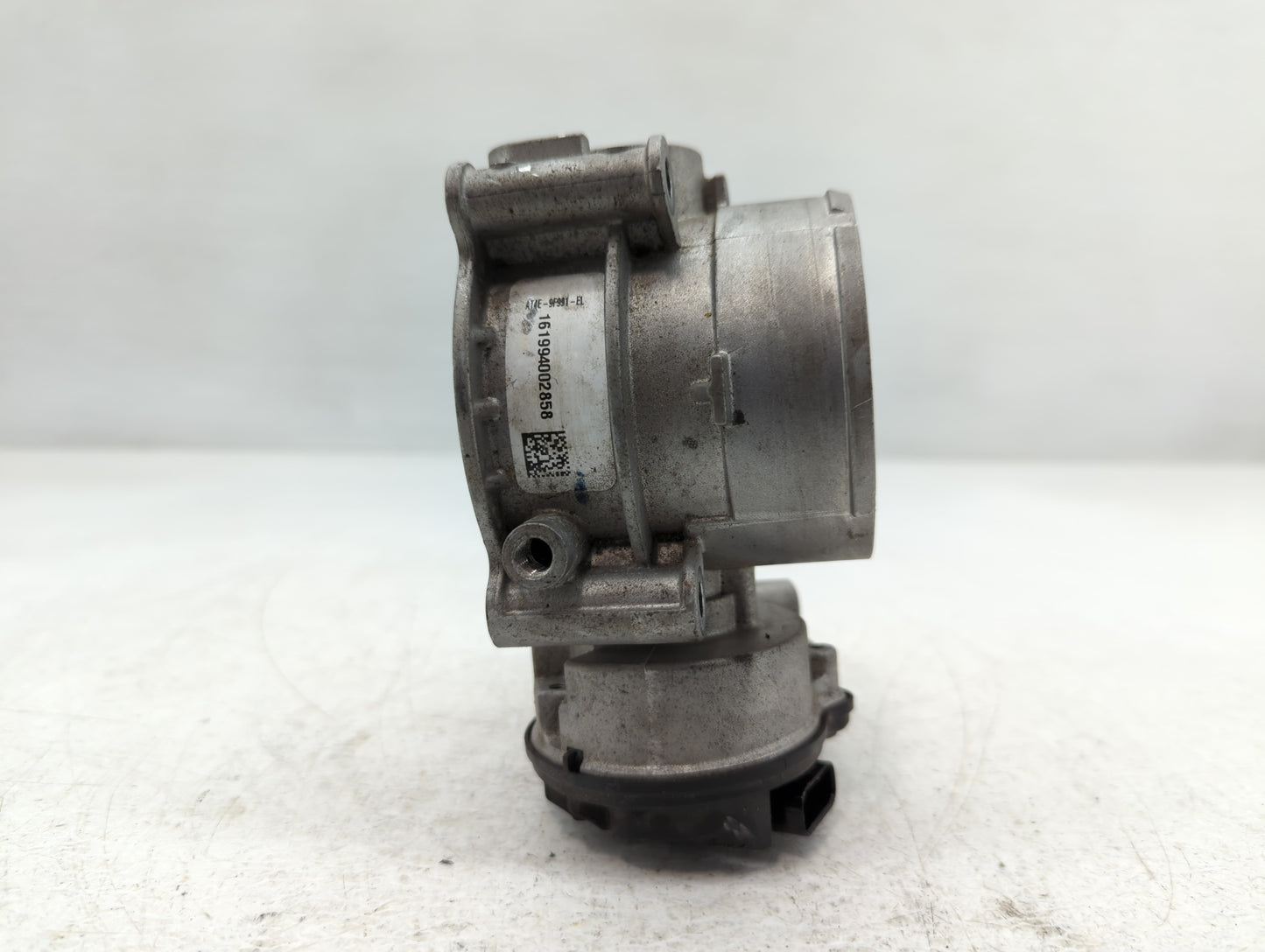 2013-2019 Ford Taurus Throttle Body P/N:161994002858 AT4E-9F991-EL Fits Fits 2011 2012 2013 2014 2015 2016 2017 2018 2019 OE