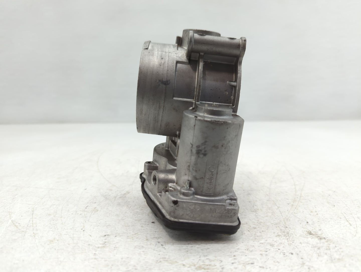 2013-2019 Ford Taurus Throttle Body P/N:161994002858 AT4E-9F991-EL Fits Fits 2011 2012 2013 2014 2015 2016 2017 2018 2019 OE