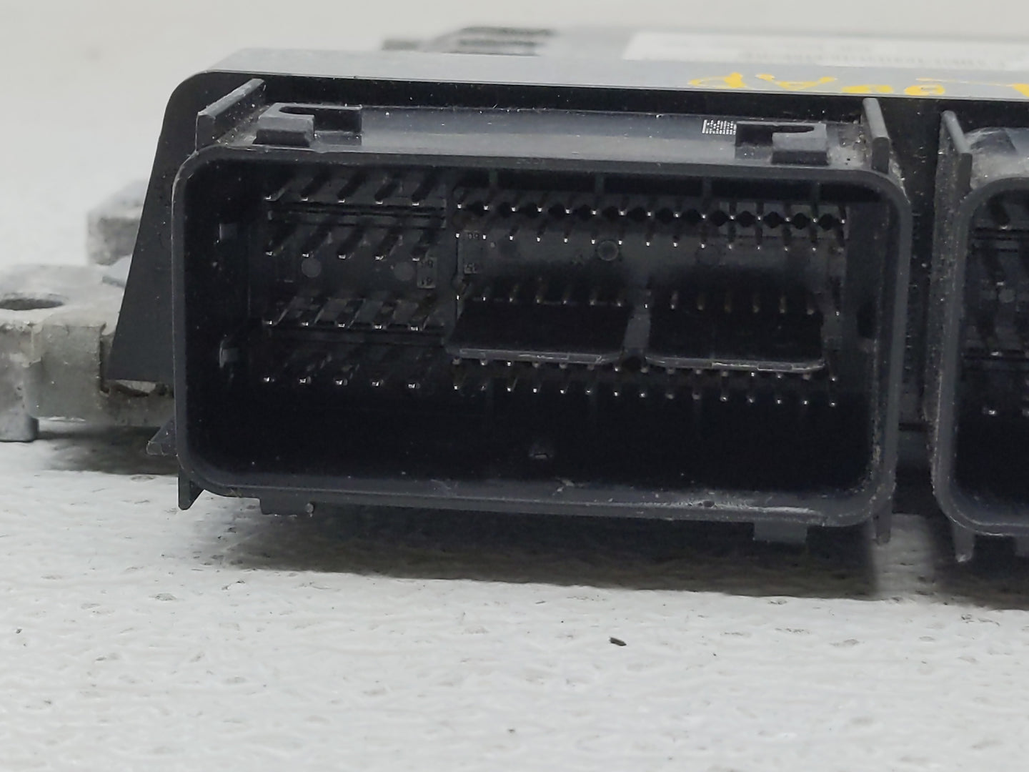 2016 Ford Taurus PCM Engine Control Computer ECU ECM PCU OEM Fits OEM Used Auto Parts - Oemusedautoparts1.com