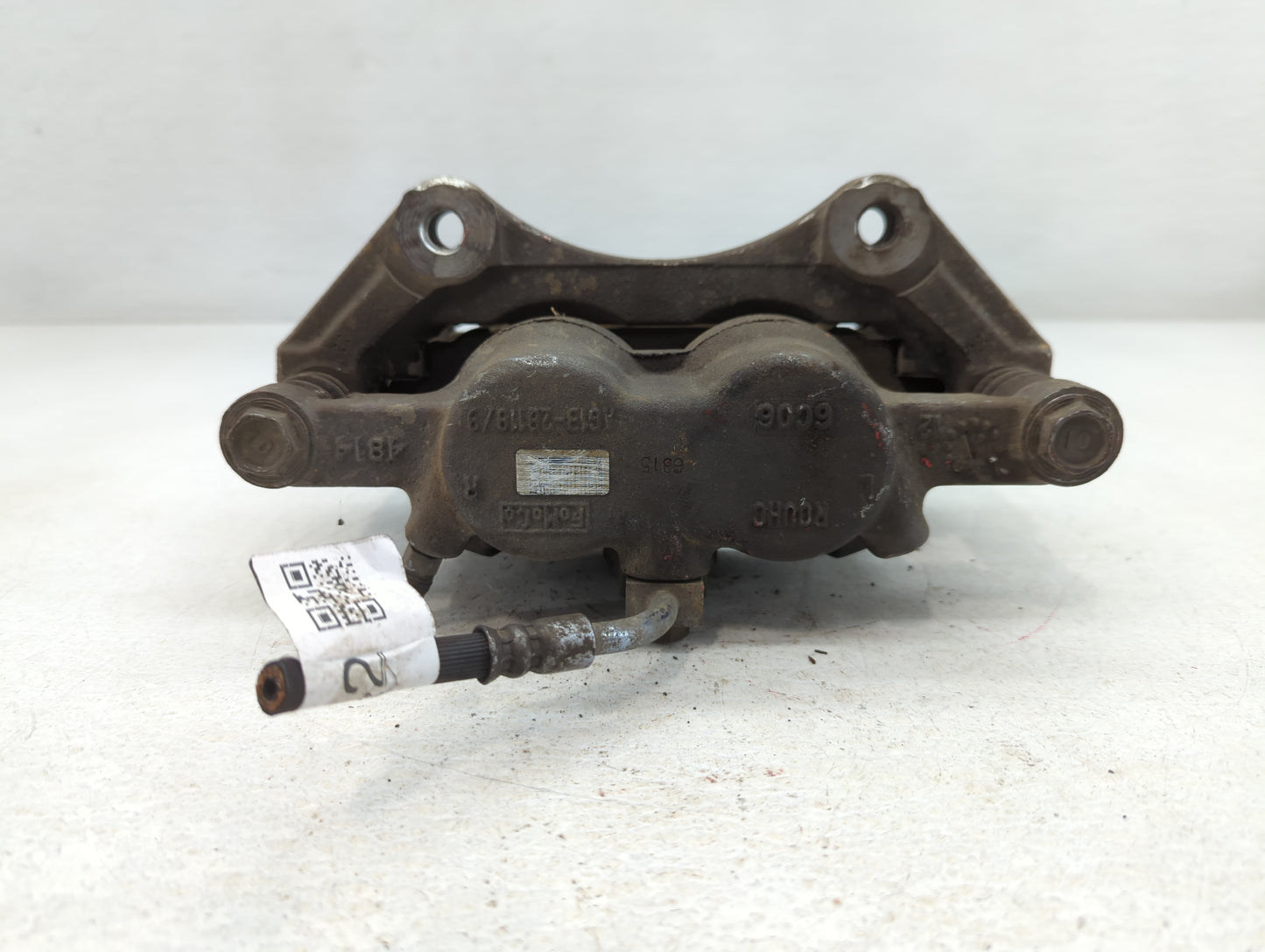 2013-2019 Ford Taurus Front Passenger Right Brake Caliper - Oemusedautoparts1.com