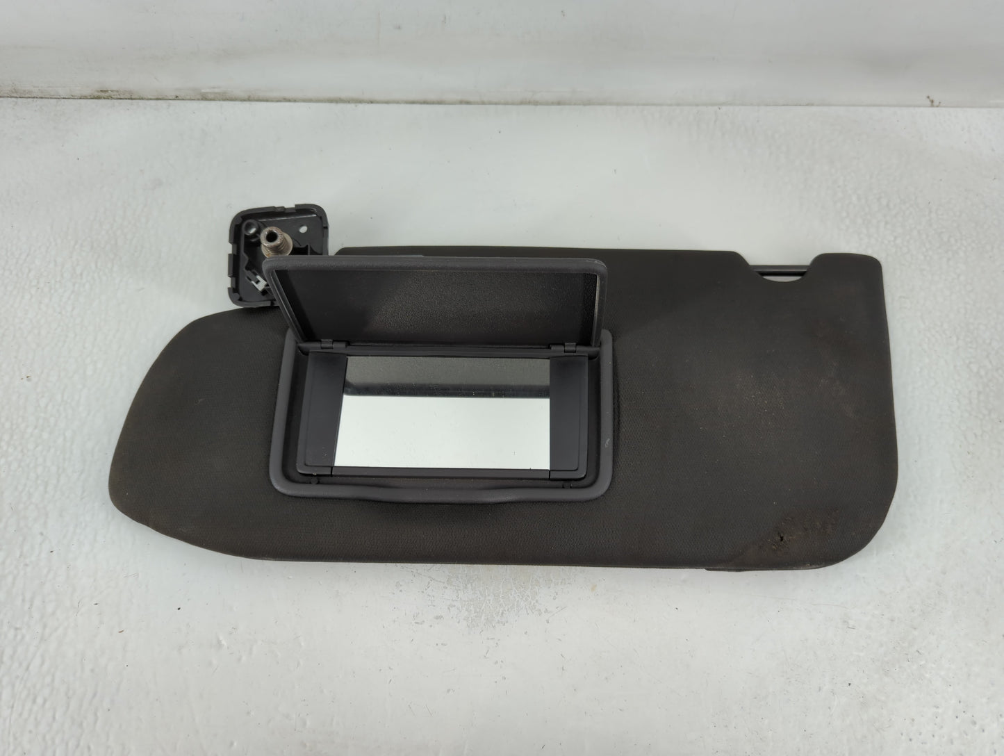 2013-2019 Ford Taurus Sun Visor Shade Replacement Driver Left Mirror Fits Fits 2013 2014 2015 2016 2017 2018 2019 OEM Used A
