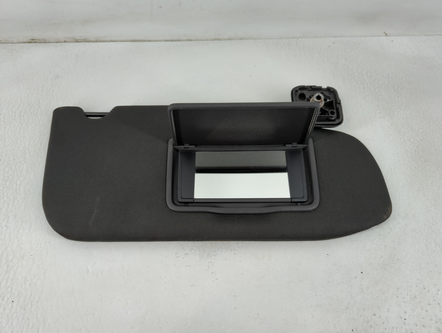 2013-2019 Ford Taurus Sun Visor Shade Replacement Driver Left Mirror Fits Fits 2013 2014 2015 2016 2017 2018 2019 OEM Used A