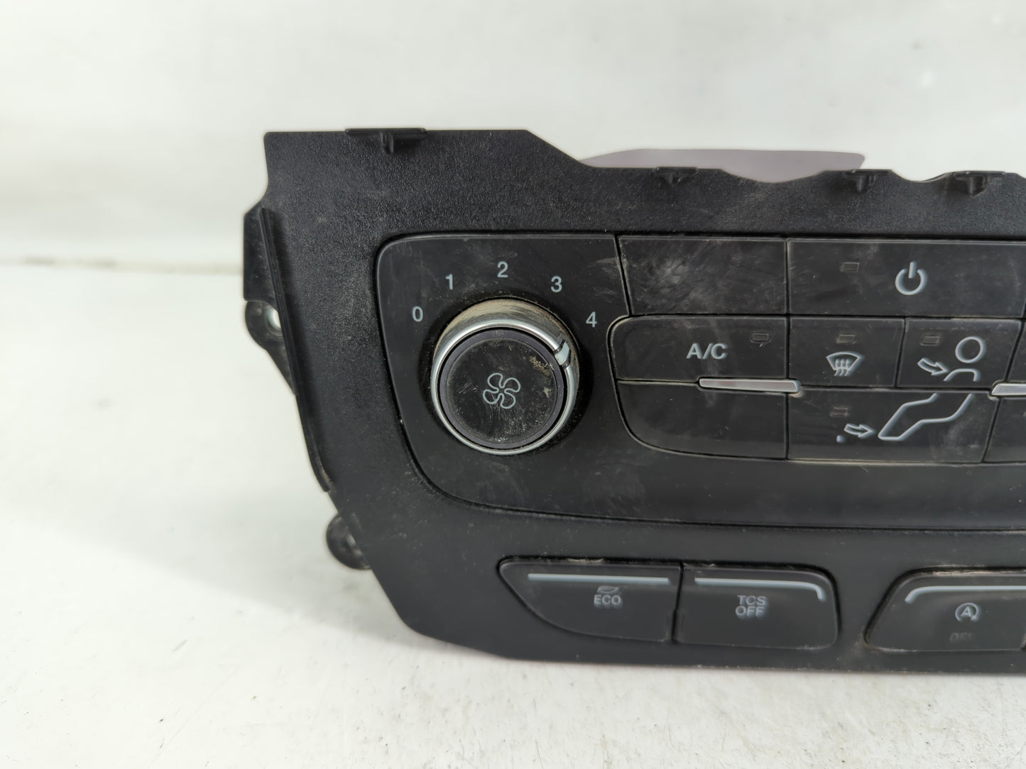 2016-2018 Ford Transit Climate Control Module Temperature AC/Heater Replacement P/N:KT1T-19980-LAC Fits Fits 2016 2017 2018 