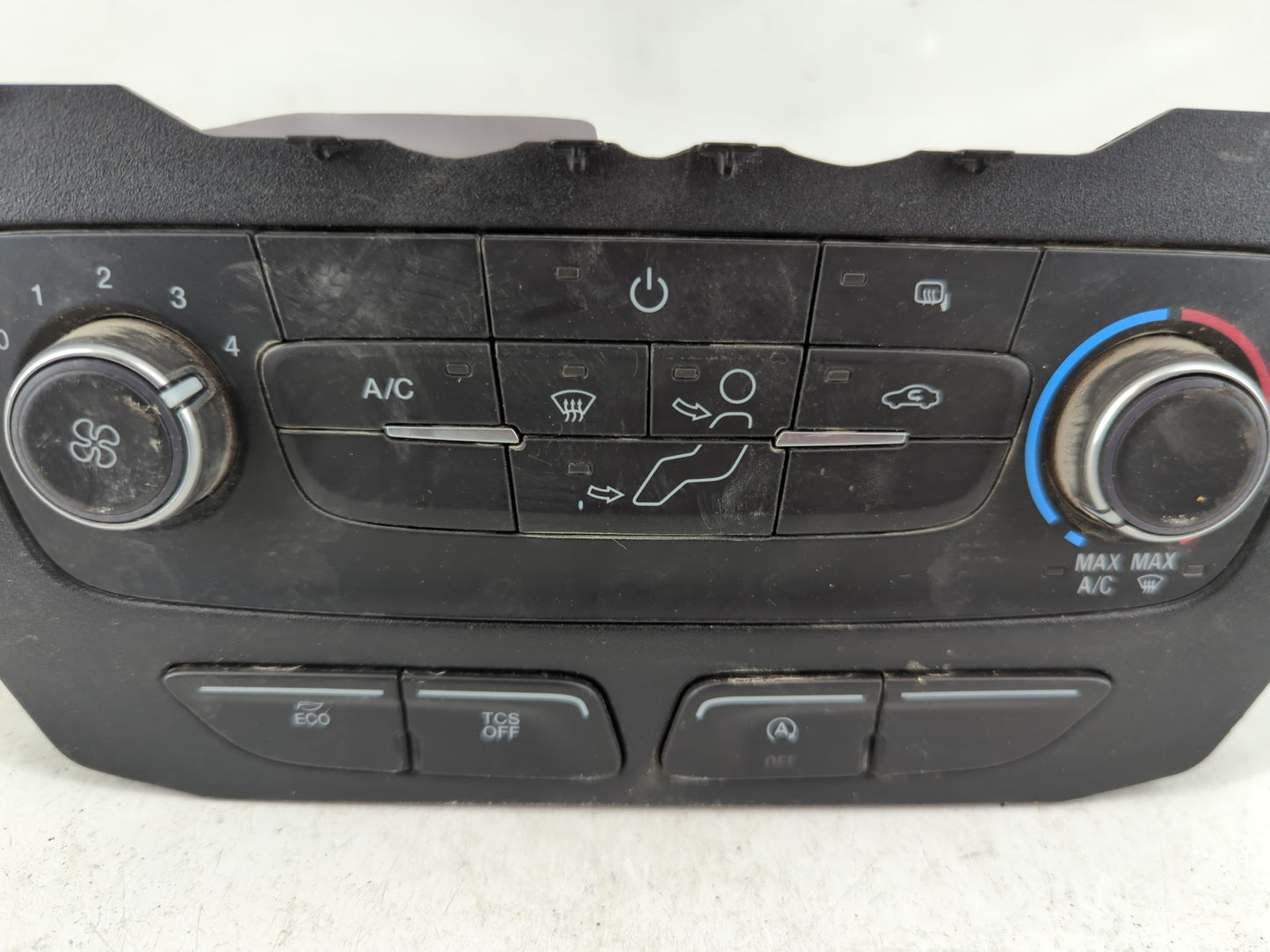 2016-2018 Ford Transit Climate Control Module Temperature AC/Heater Replacement P/N:KT1T-19980-LAC Fits Fits 2016 2017 2018 