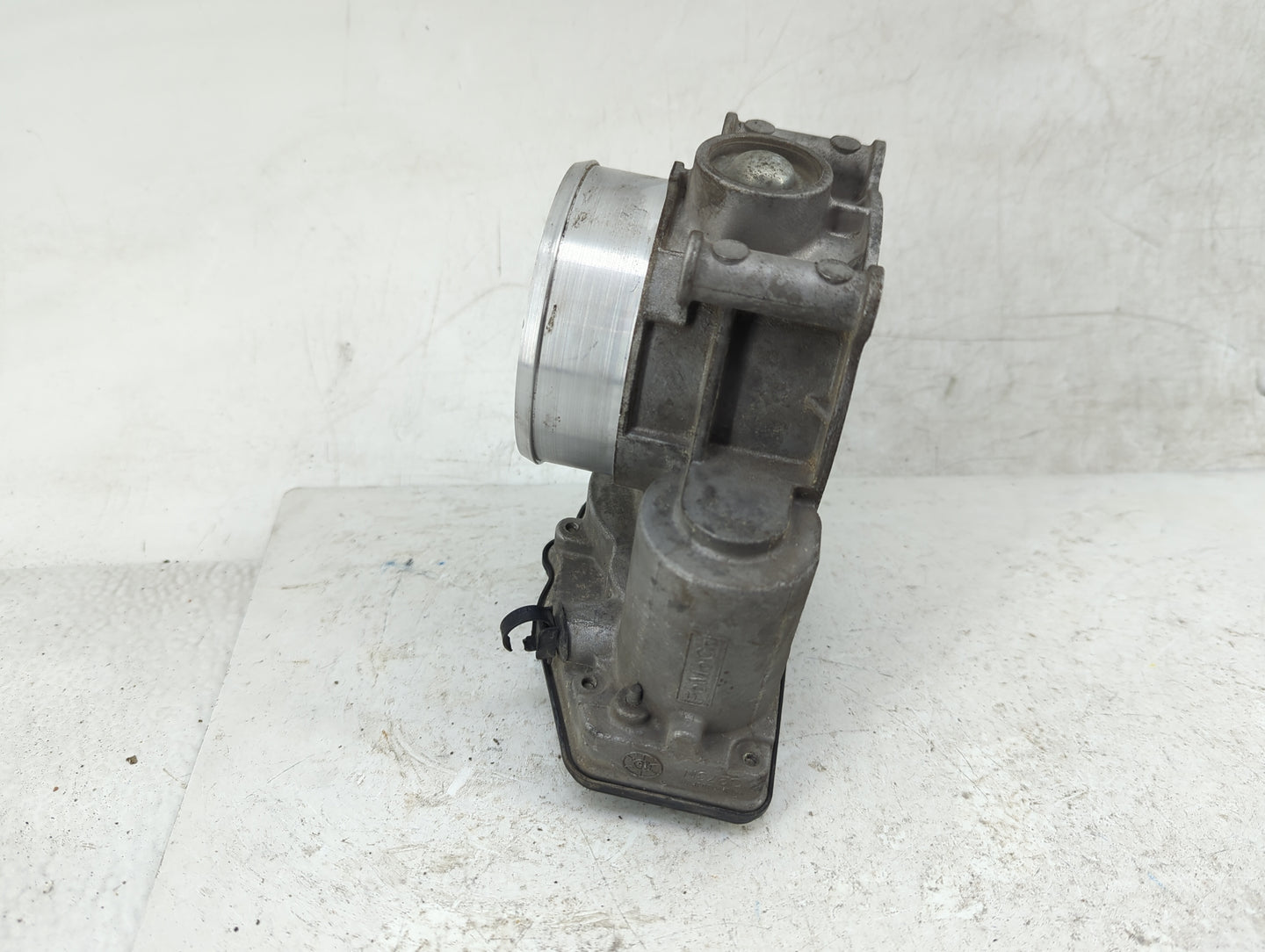 2015-2019 Ford Transit-150 Throttle Body P/N:BL3E-9F991-AG Fits Fits 2011 2012 2013 2014 2015 2016 2017 2018 2019 OEM Used A