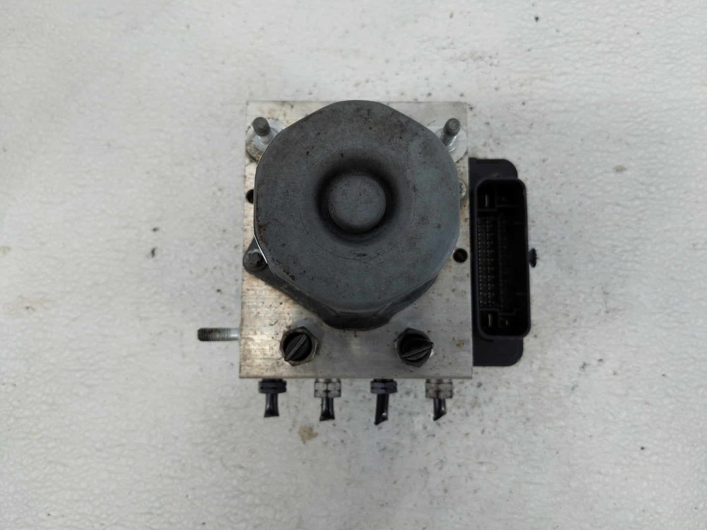 2015-2019 Ford Transit-250 ABS Pump Control Module Replacement P/N:EK41-2C405-AA 180216/3/34 47 Fits Fits 2015 2016 2017 201