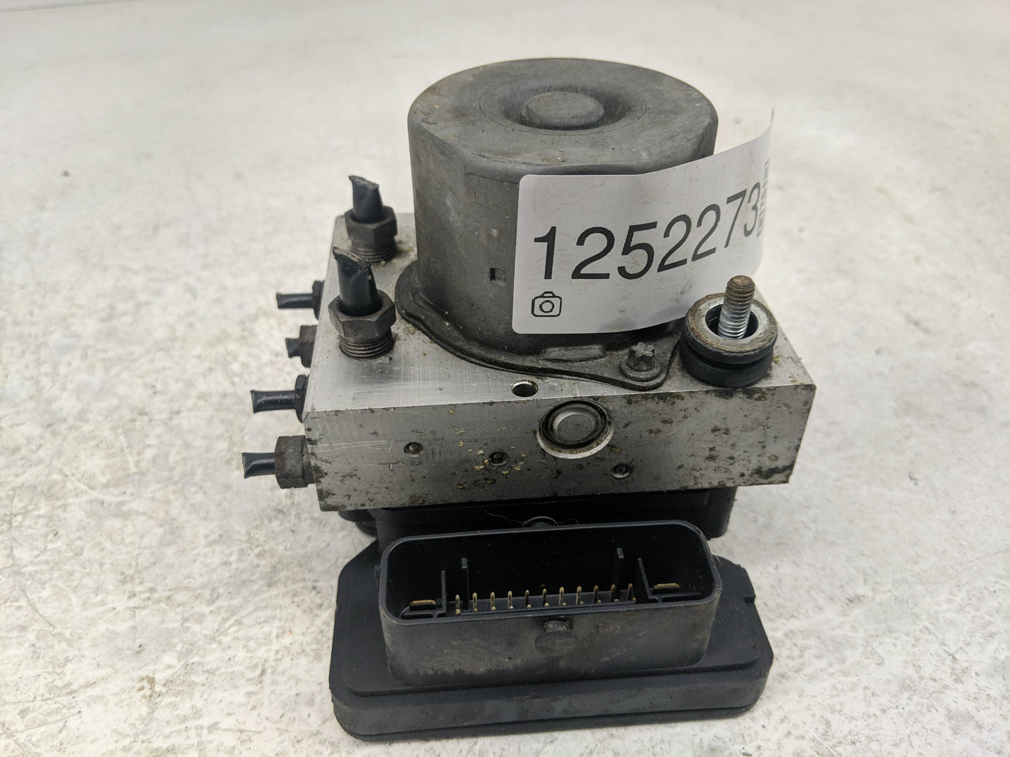 2015-2019 Ford Transit-250 ABS Pump Control Module Replacement P/N:EK41-2C405-AA Fits Fits 2015 2016 2017 2018 2019 OEM Used