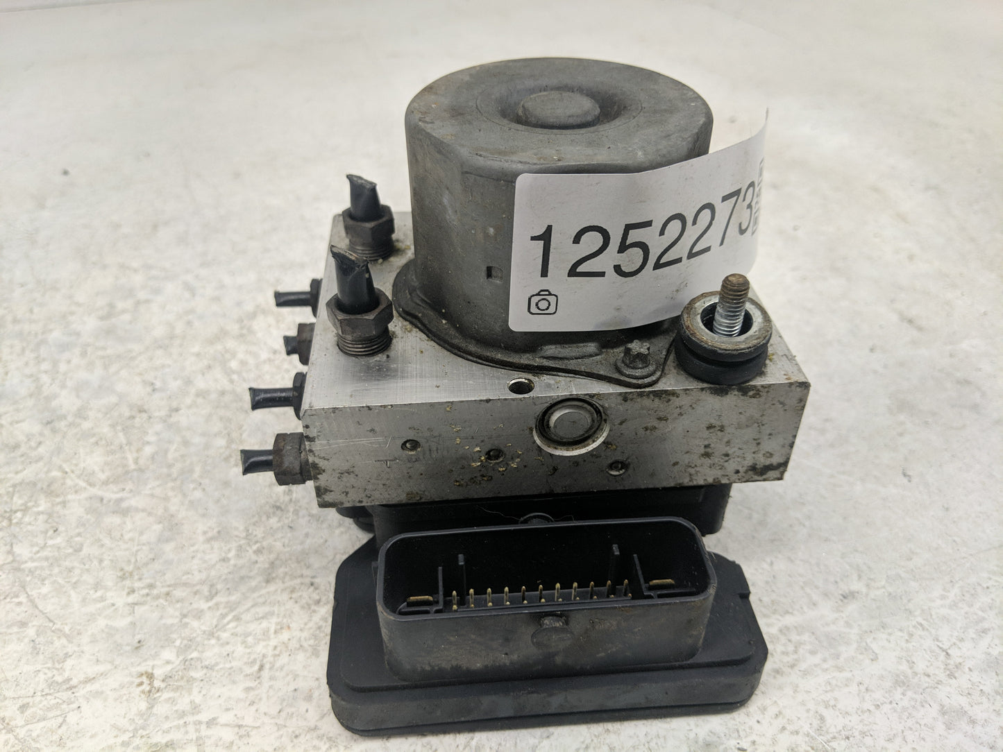 2015-2019 Ford Transit-250 ABS Pump Control Module Replacement P/N:EK41-2C405-AA Fits Fits 2015 2016 2017 2018 2019 OEM Used