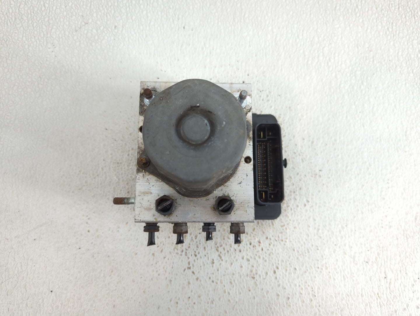 2015-2019 Ford Transit-250 ABS Pump Control Module Replacement P/N:EK41-2C405-AA Fits Fits 2015 2016 2017 2018 2019 OEM Used