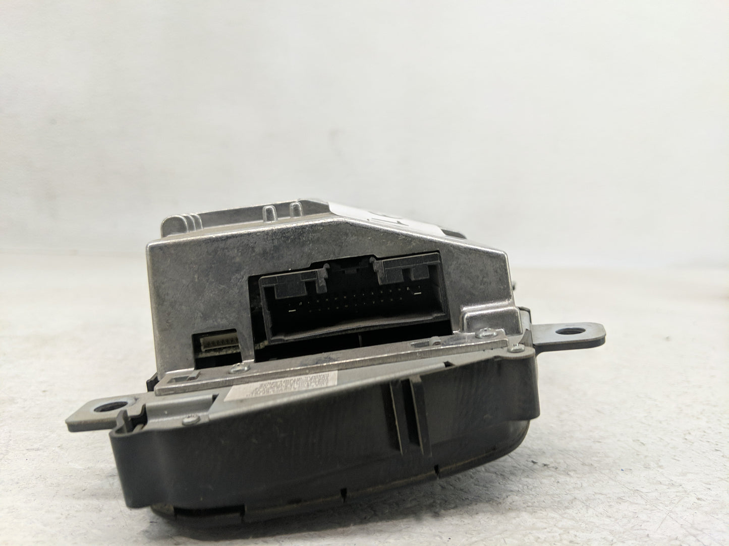 2016-2019 Ford Transit-250 Radio Control Panel - Oemusedautoparts1.com