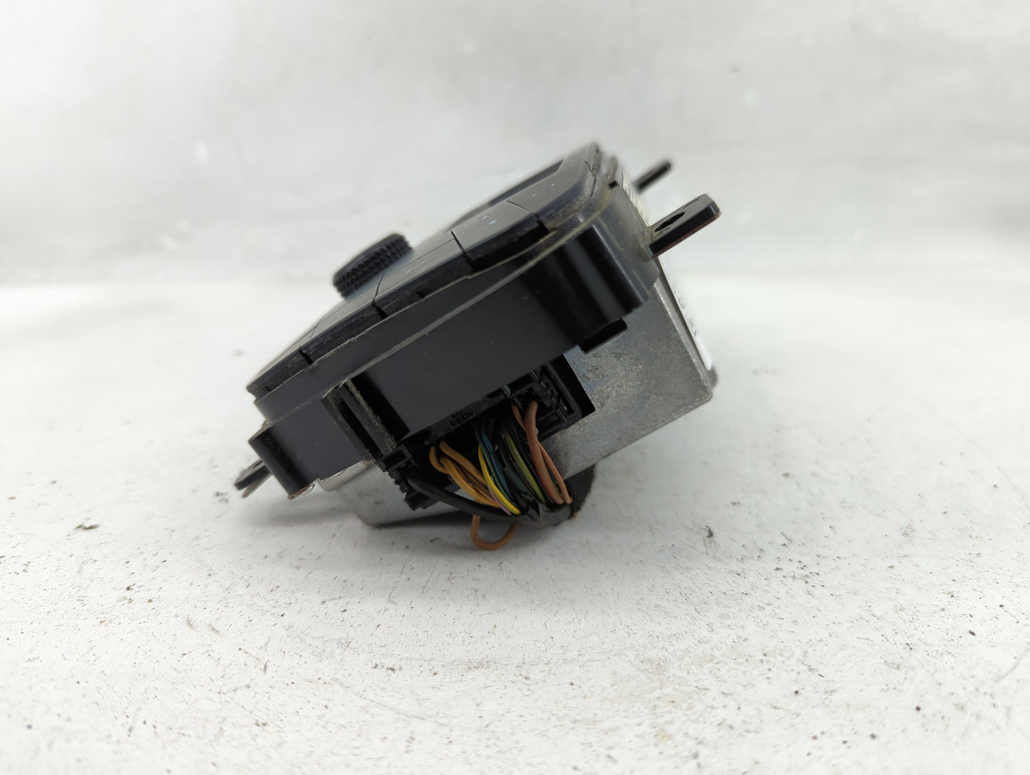 2016-2019 Ford Transit-250 Radio Control Panel - Oemusedautoparts1.com