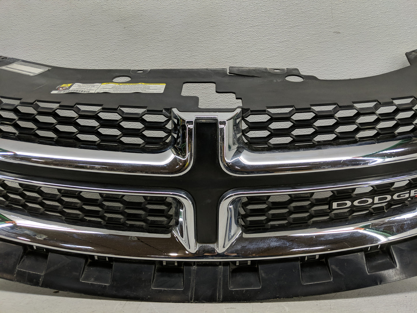 2015-2019 Ford Transit-250 Front Grille Bumper Not Included - Oemusedautoparts1.com