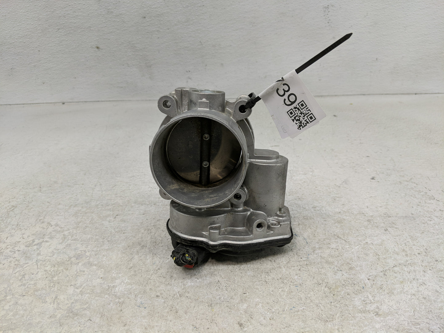 2015-2019 Ford Transit-250 Throttle Body Fits Fits 2011 2012 2013 2014 2015 2016 2017 2018 2019 OEM Used Auto Parts - Oemuse