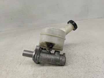 2015-2021 Ford Transit-250 Brake Master Cylinder - Oemusedautoparts1.com