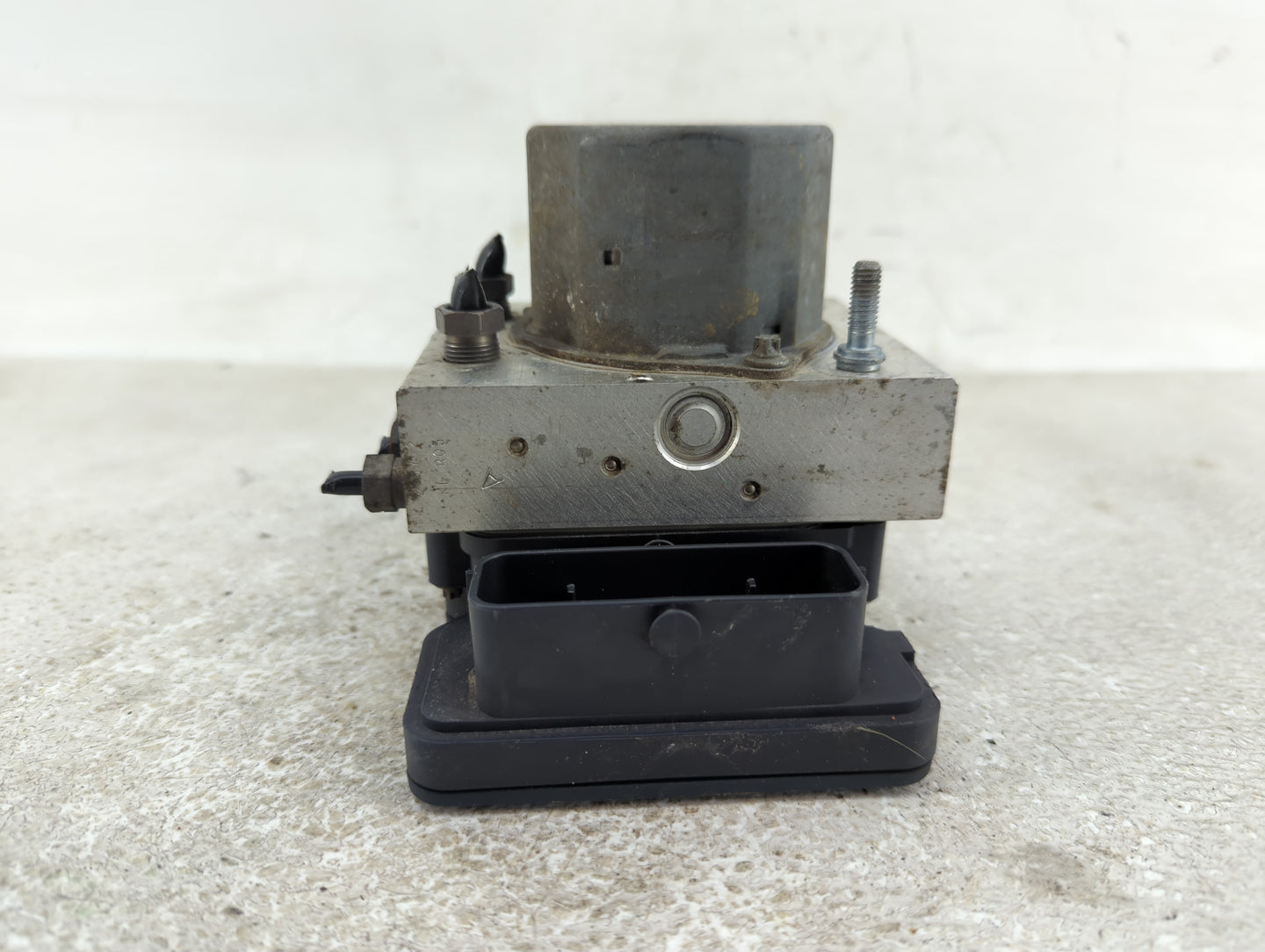 2015-2019 Ford Transit-250 ABS Pump Control Module Replacement P/N:EK41-2C405-AA 269 538 Fits Fits 2015 2016 2017 2018 2019 
