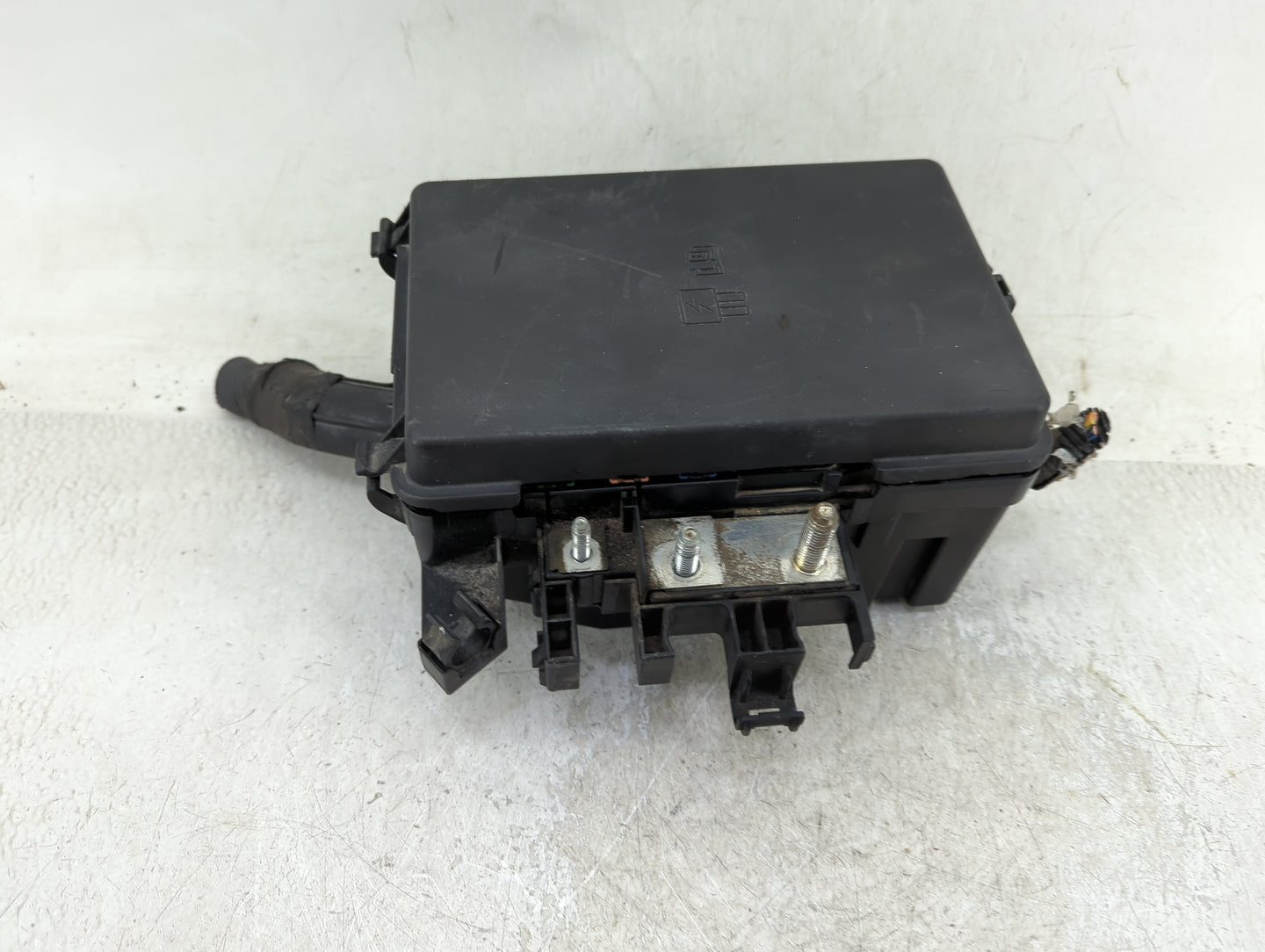2016 Ford Transit-250 Fusebox Fuse Box Panel Relay Module Fits OEM Used Auto Parts - Oemusedautoparts1.com