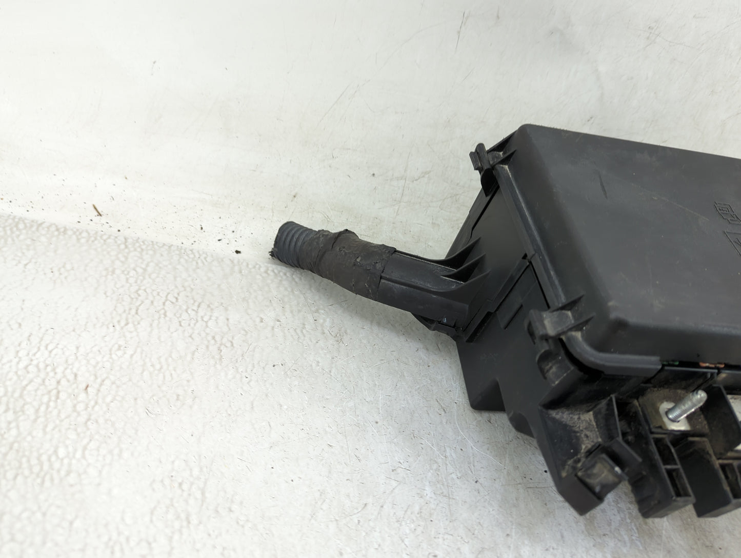 2016 Ford Transit-250 Fusebox Fuse Box Panel Relay Module Fits OEM Used Auto Parts - Oemusedautoparts1.com